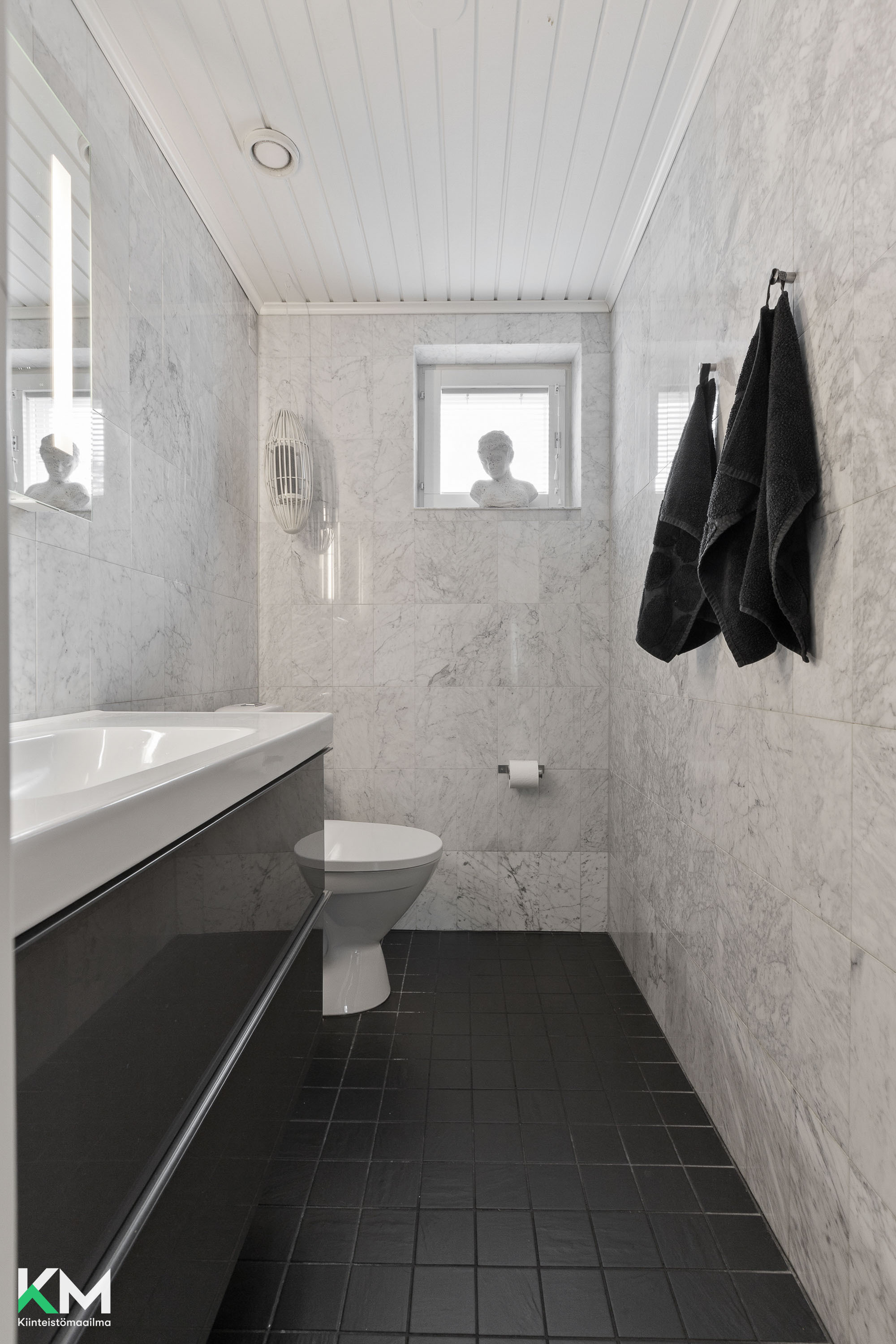 Sisääntulokerroksen wc