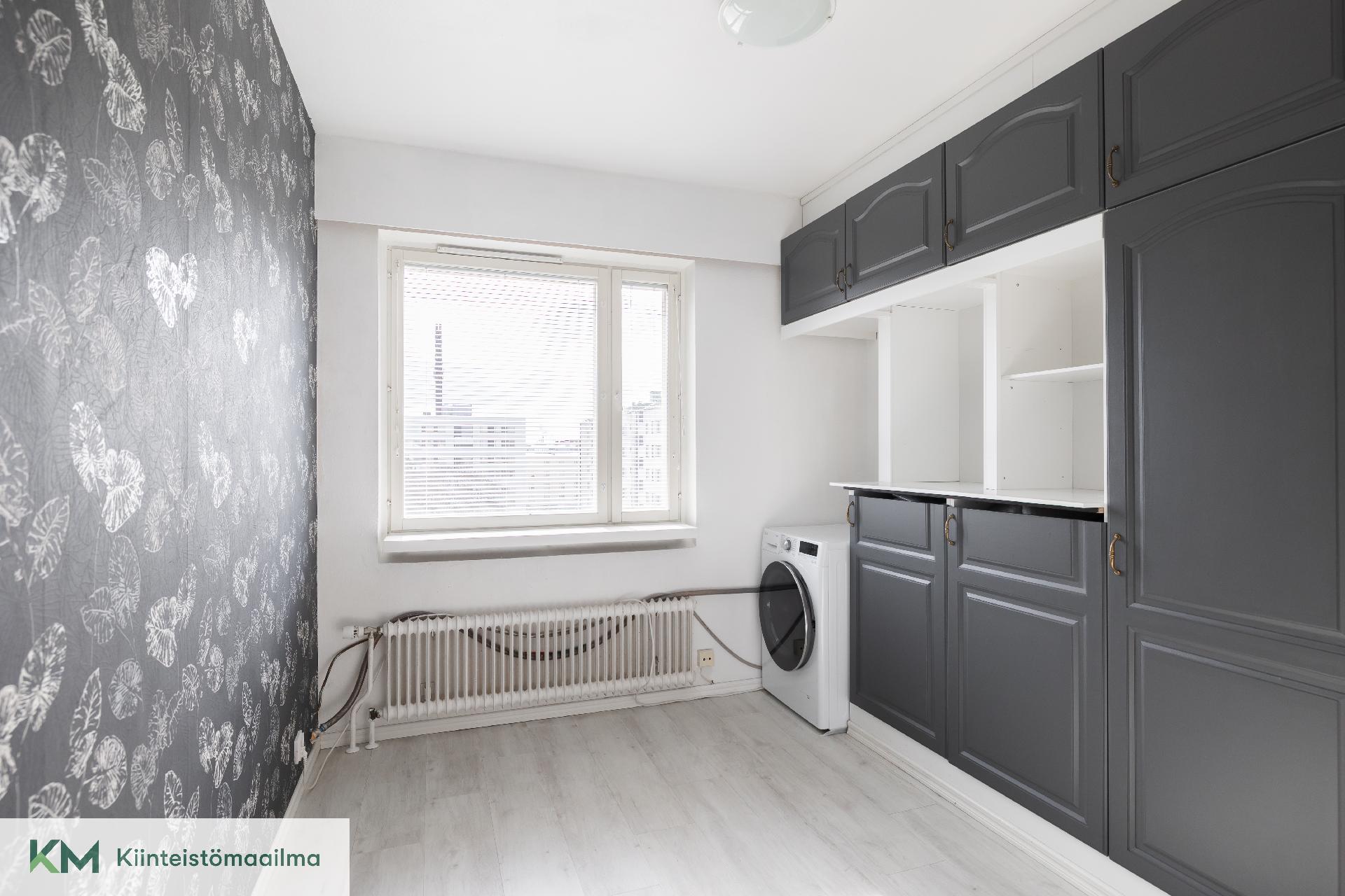 Keskuskatu 3, Kotkansaari, Kotka