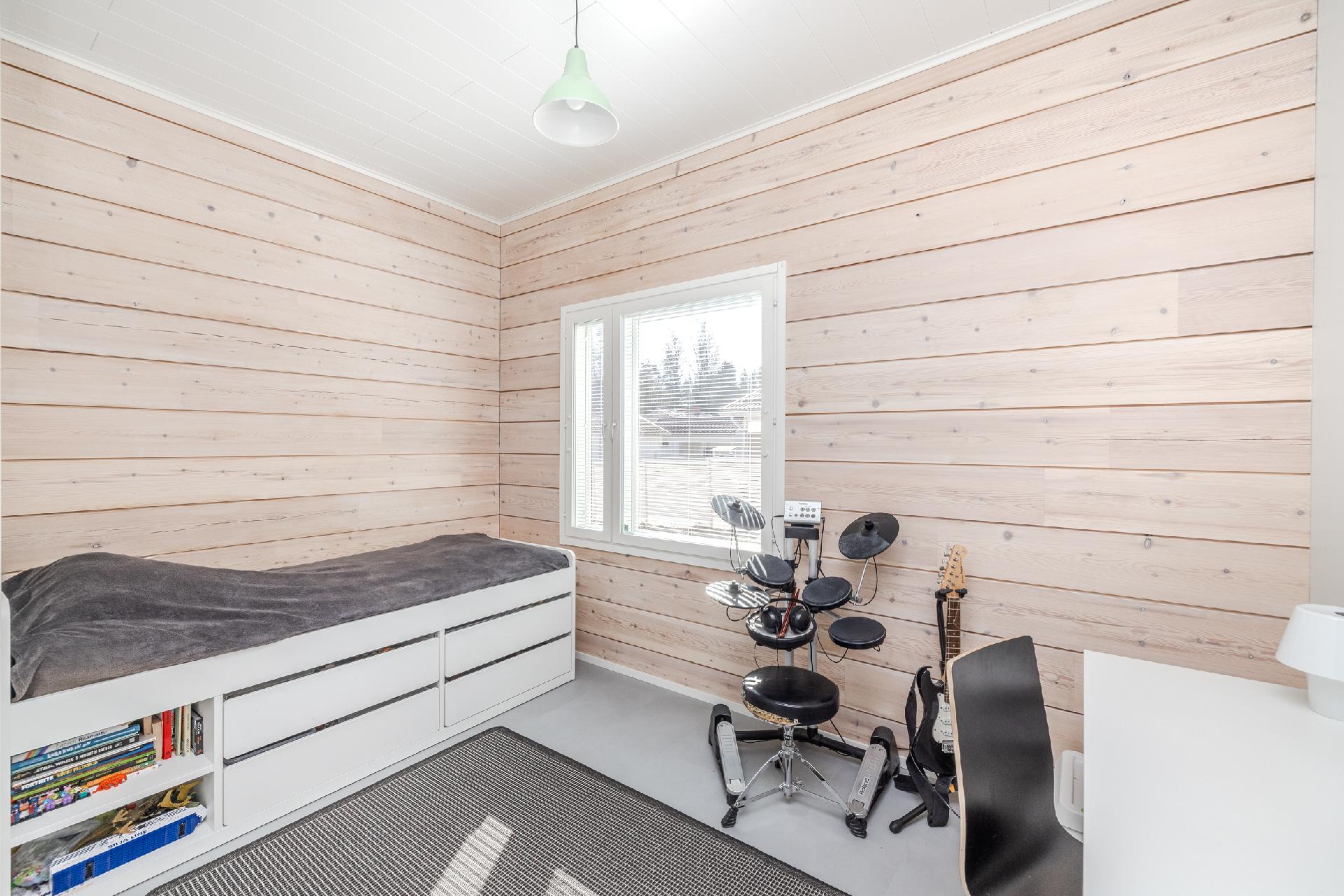 Kiulutie 5, Kaupunginkallio, Espoo