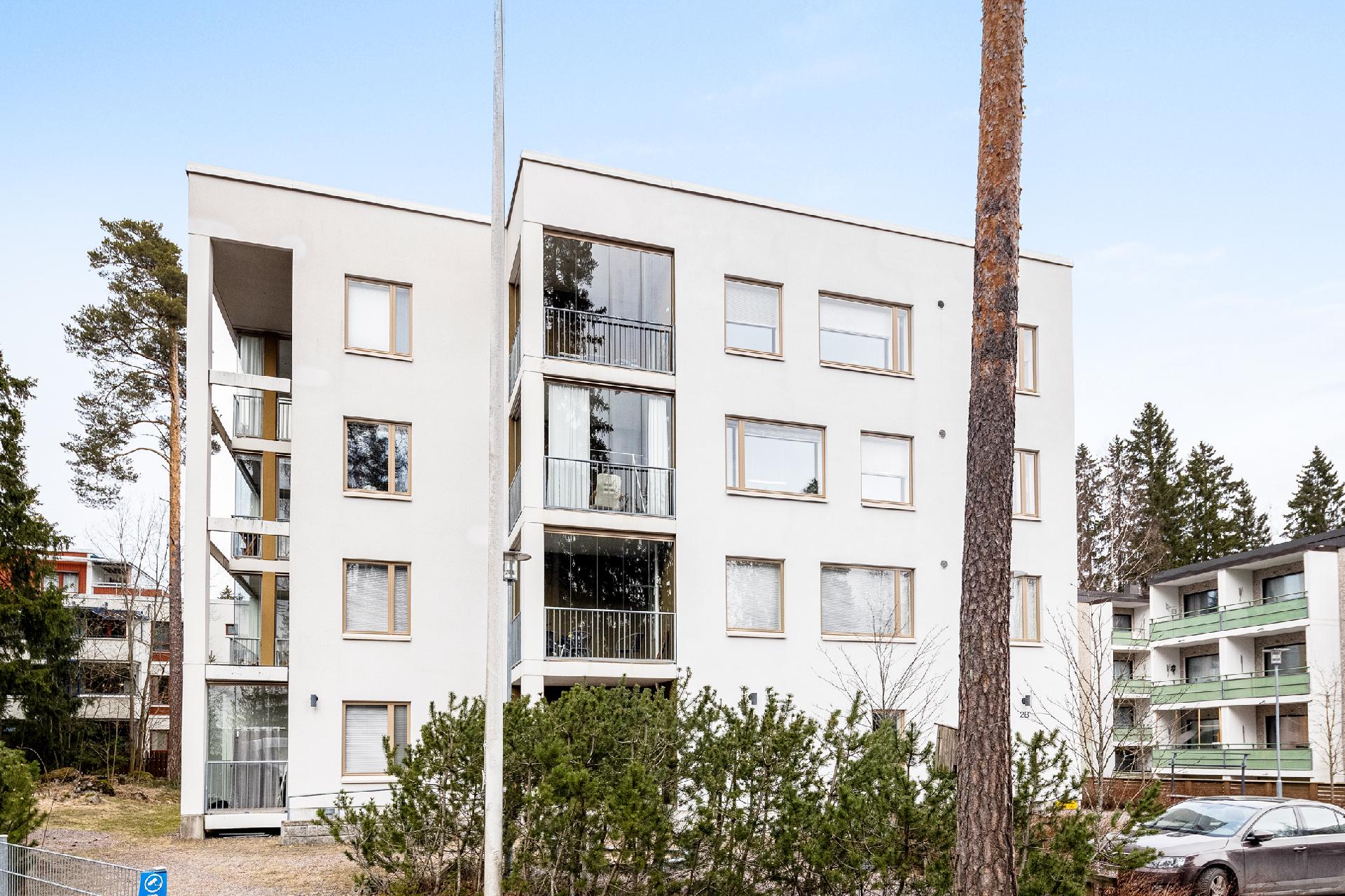 Ruusuvuorenkuja 2b, Korso, Vantaa