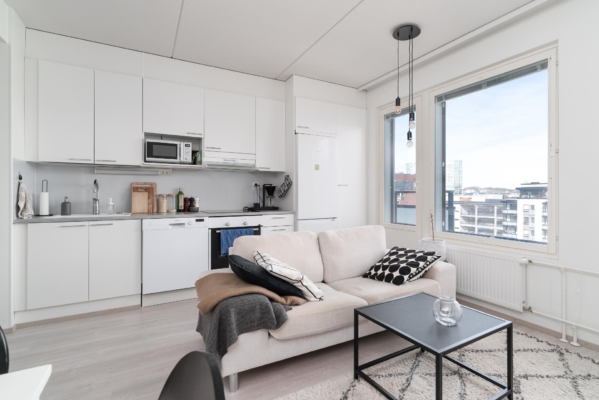 Satamakatu 15, Lutakko, Jyväskylä