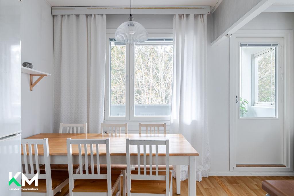 Tervatie 4, Kuntakeskus, Hollola