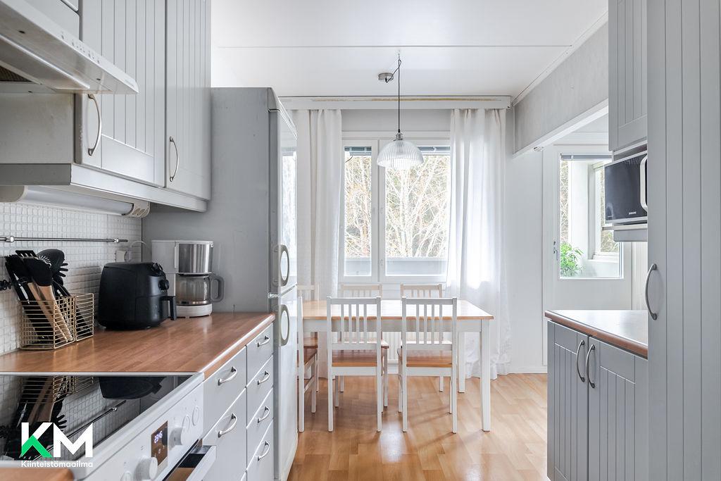 Tervatie 4, Kuntakeskus, Hollola