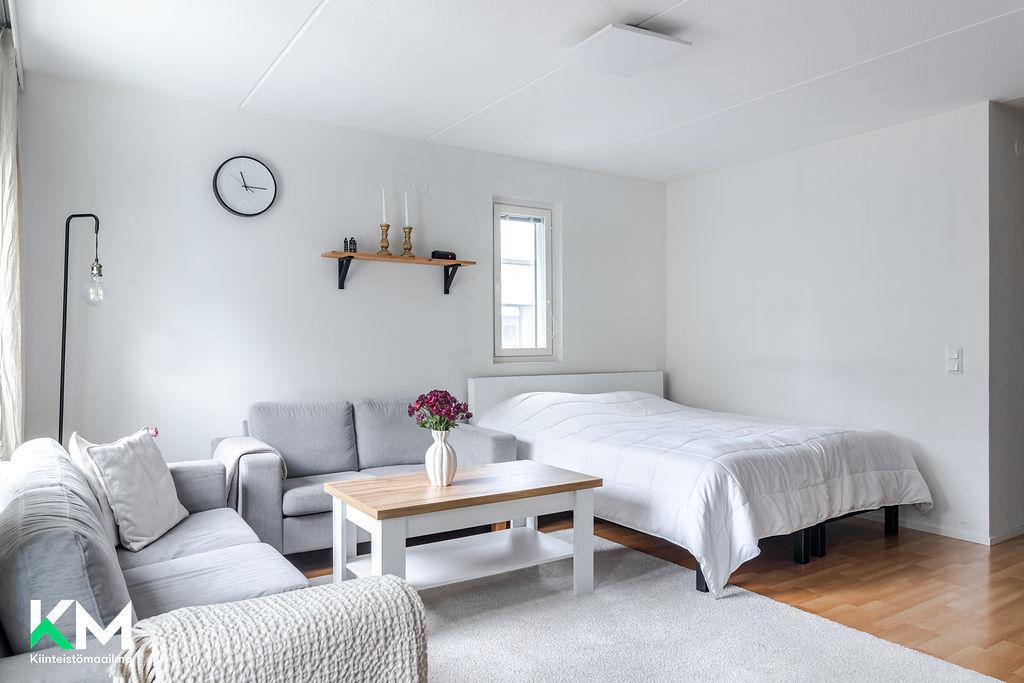 Tervatie 4, Kuntakeskus, Hollola