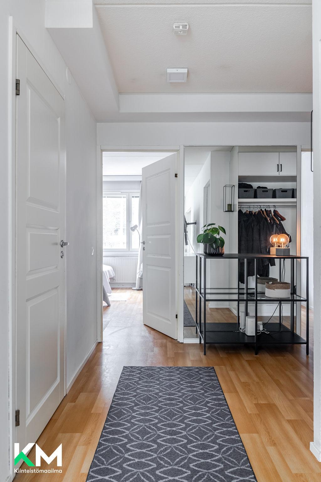 Tervatie 4, Kuntakeskus, Hollola