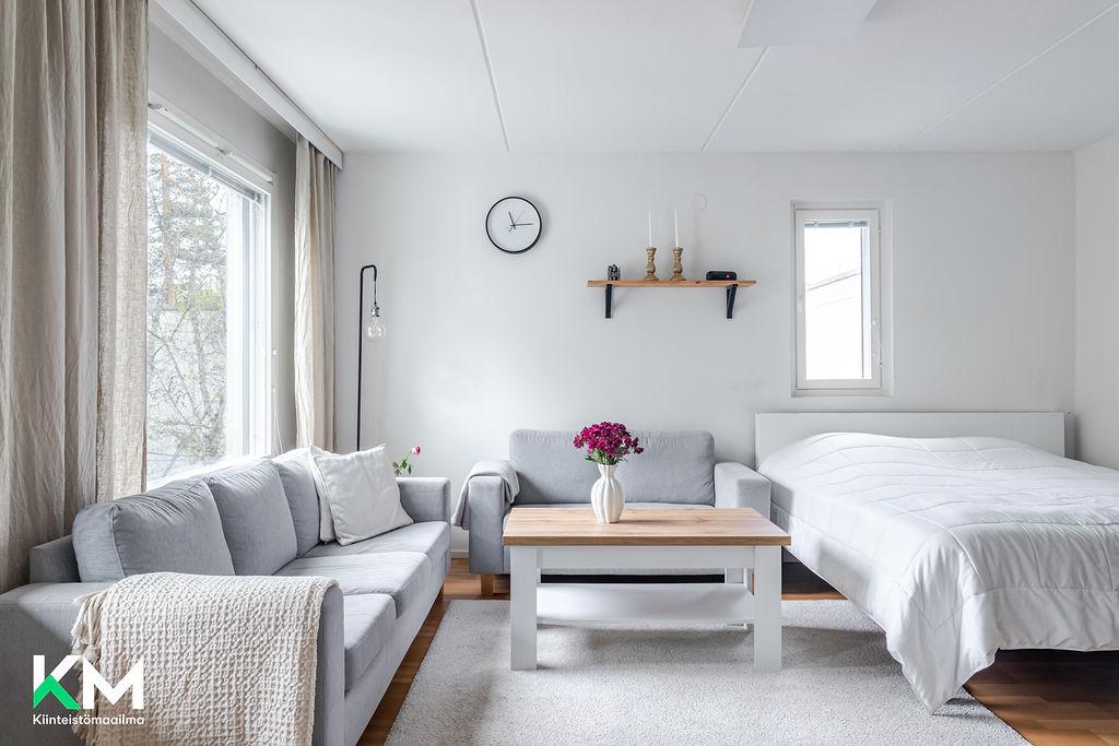 Tervatie 4, Kuntakeskus, Hollola