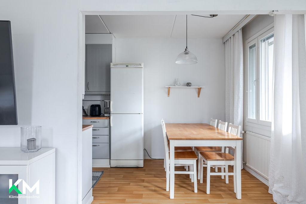 Tervatie 4, Kuntakeskus, Hollola