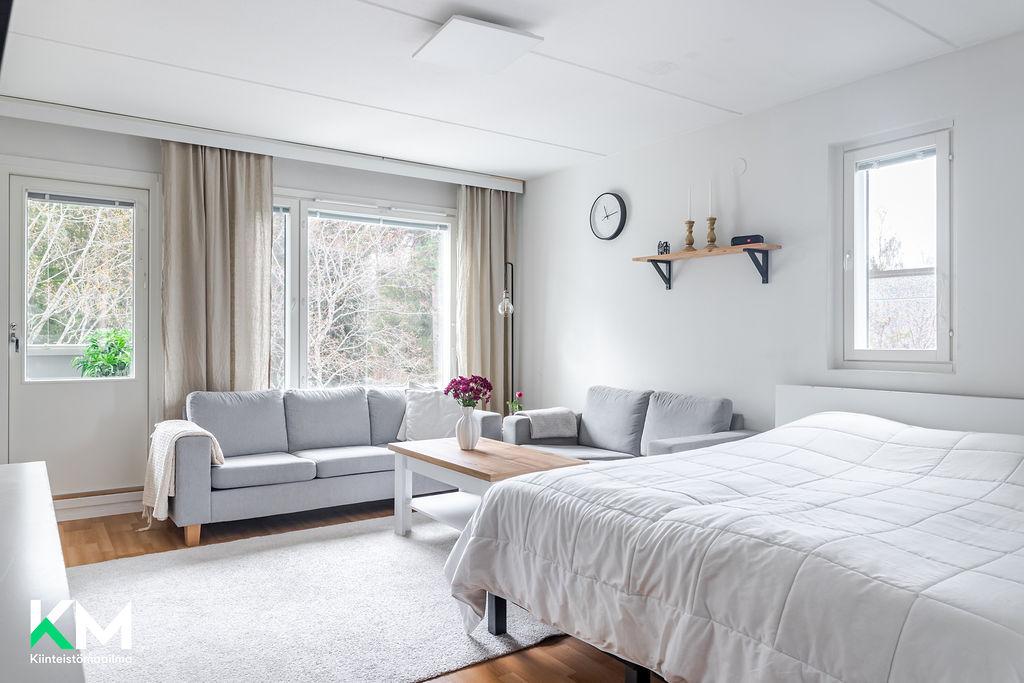 Tervatie 4, Kuntakeskus, Hollola