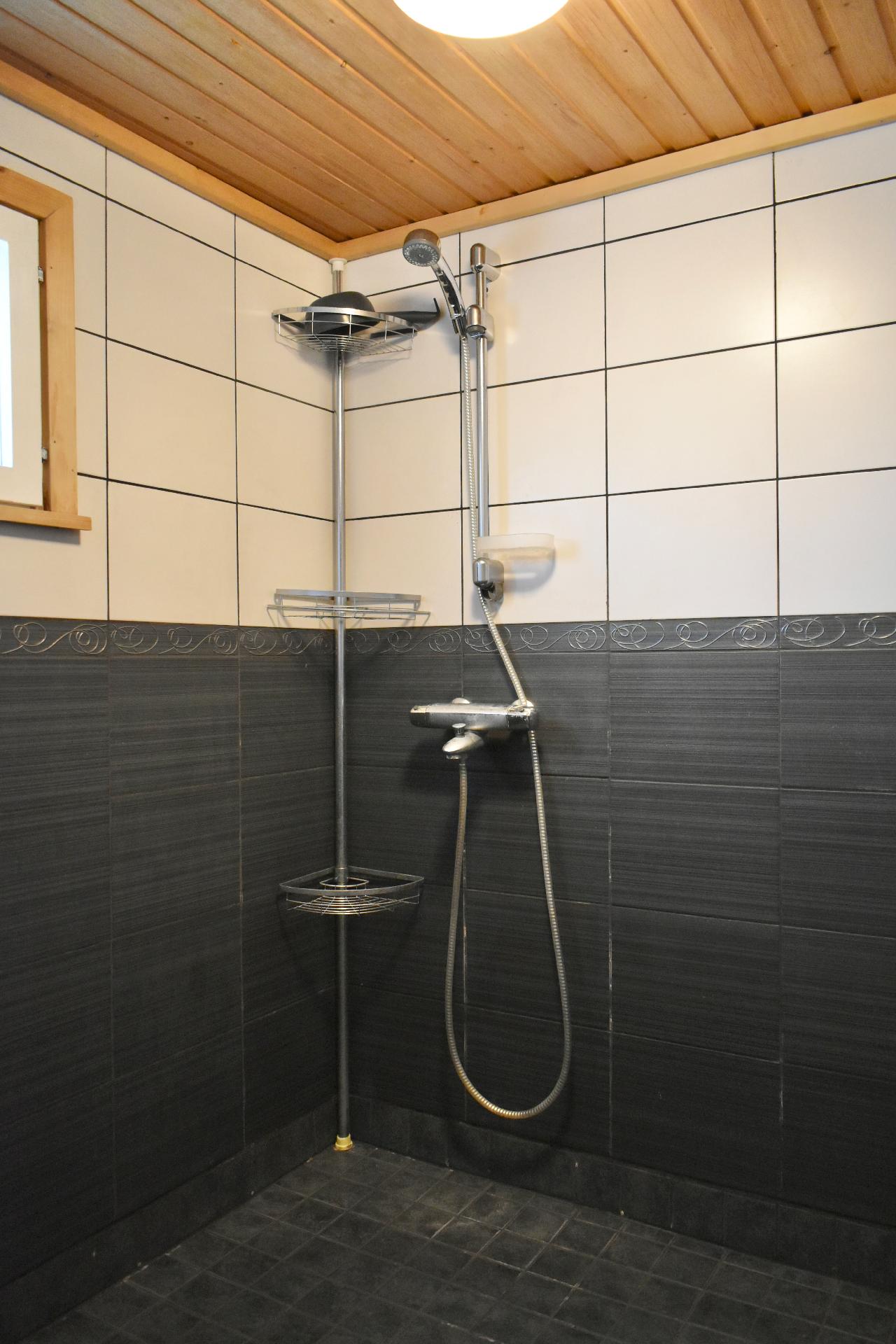 Hölkkätie 7, Nakertaja, Kajaani