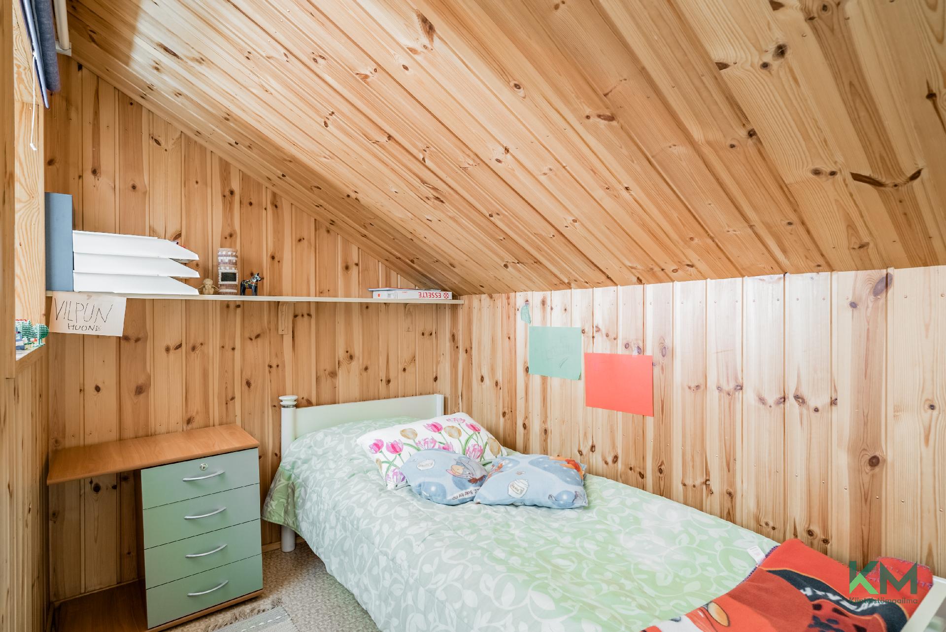 Lemmikkirinne 1, Tikkurila, Vantaa