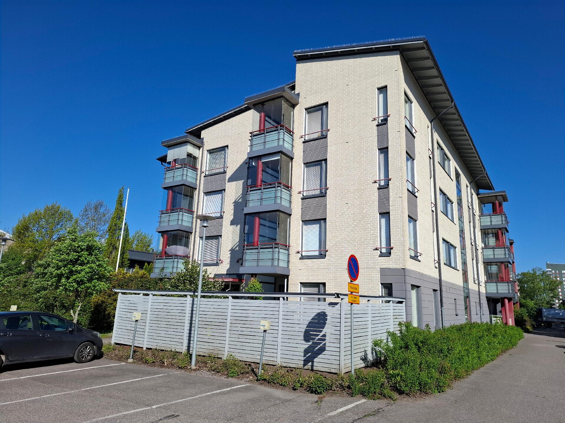 Yhteiskouluntie 6, Keskusta, Järvenpää