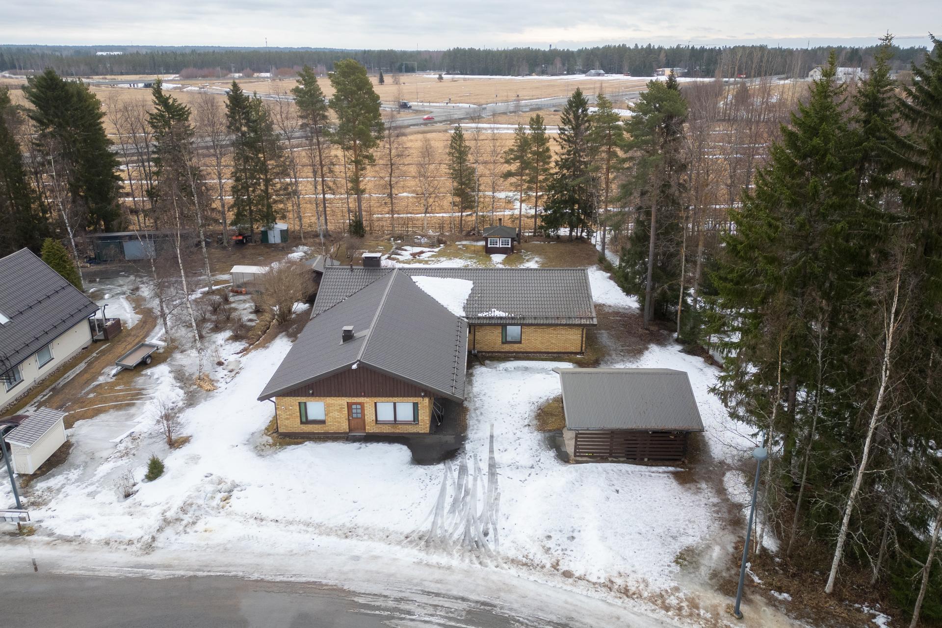 Takkulantie 2, Ollila, Kempele