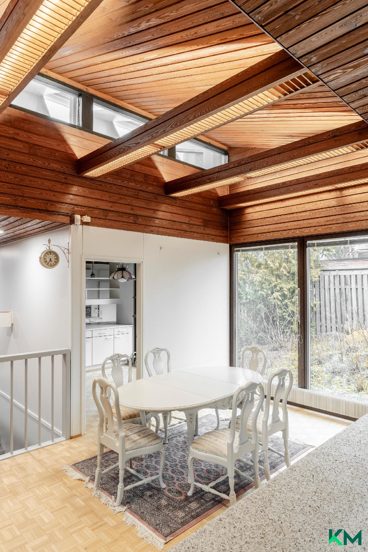 Jalkamyllyntie 15, Myllypuro, Helsinki