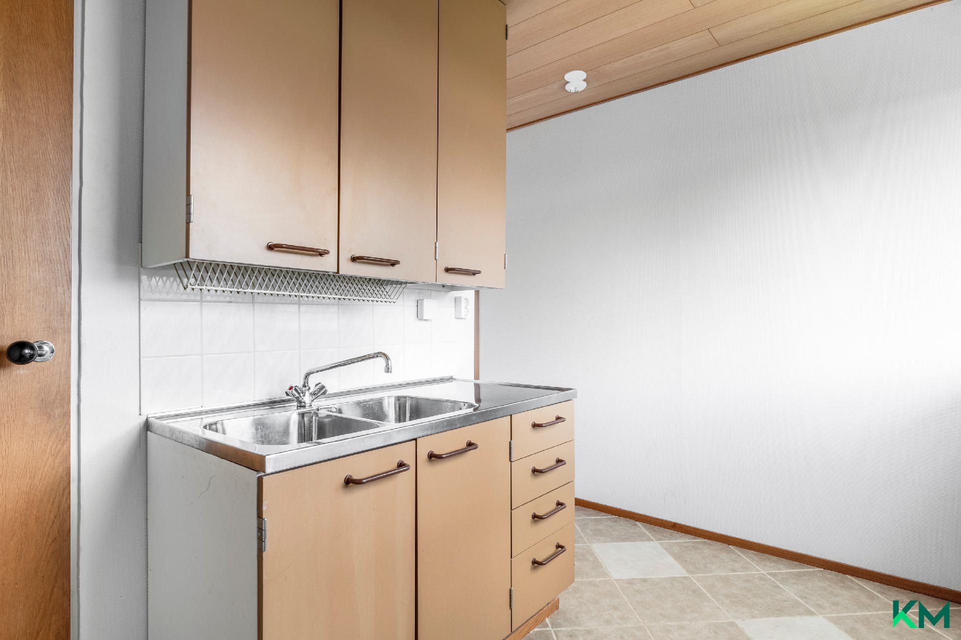 Jalkamyllyntie 15, Myllypuro, Helsinki