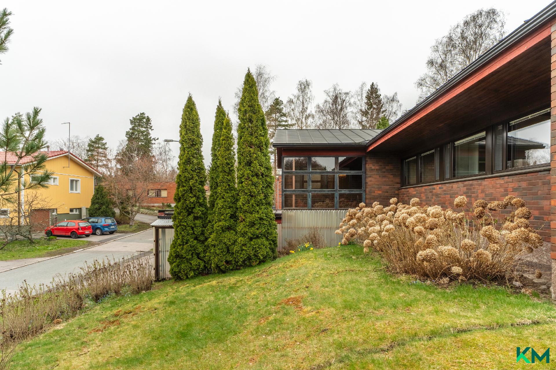 Jalkamyllyntie 15, Myllypuro, Helsinki