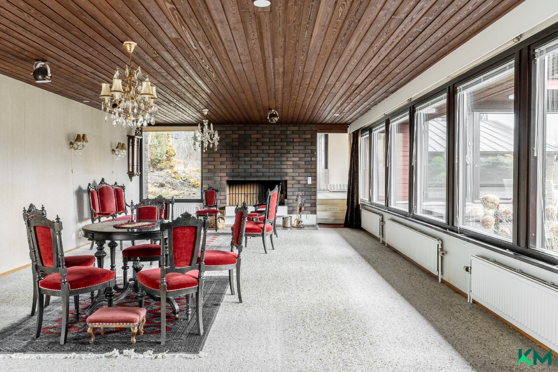 Jalkamyllyntie 15, Myllypuro, Helsinki