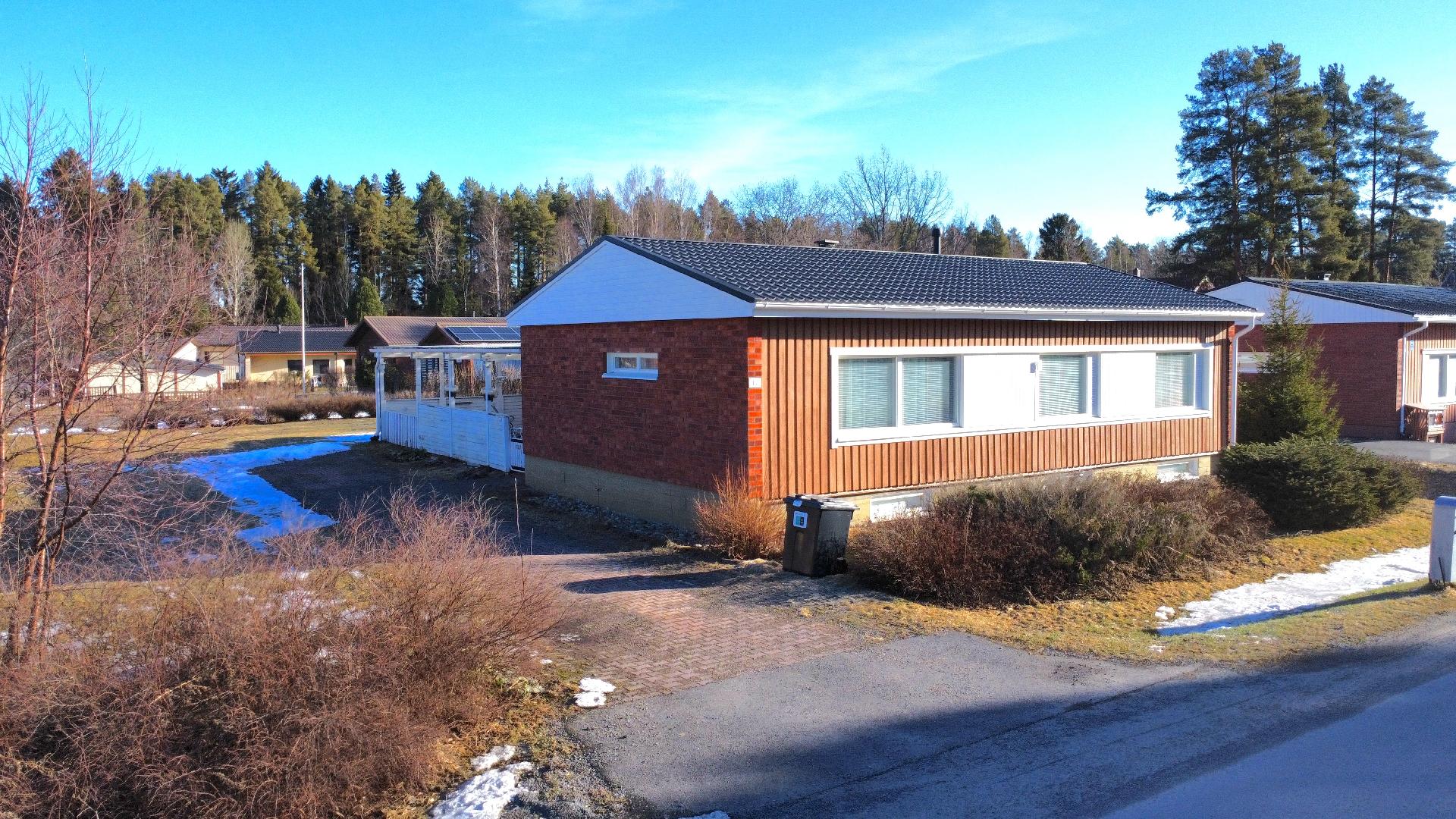 Härmänraitti 12, Hallila, Seinäjoki