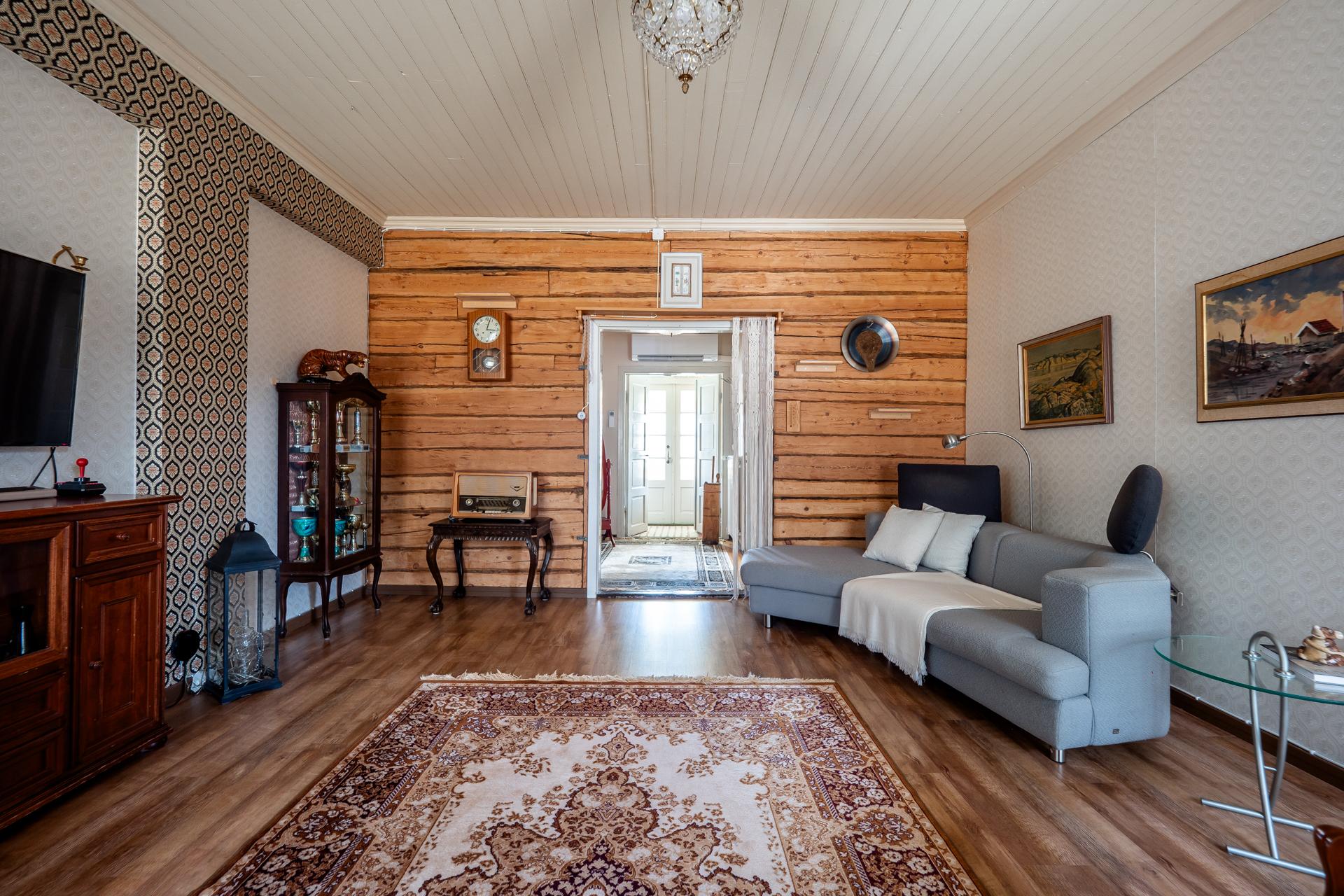 Muhostie 7, Muhos, Muhos