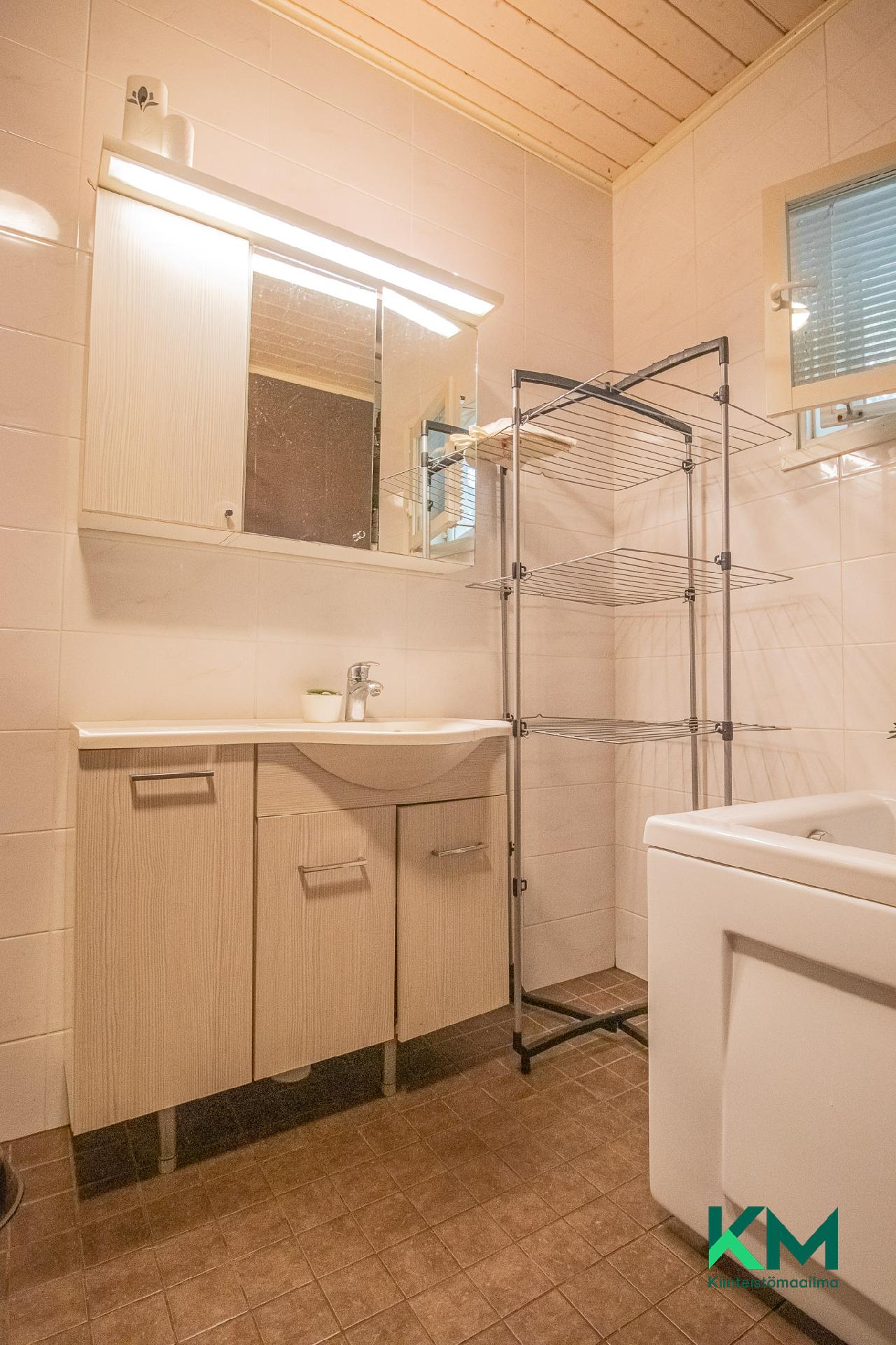 Koivuhovintie 6, Tuunansaari, Savonlinna