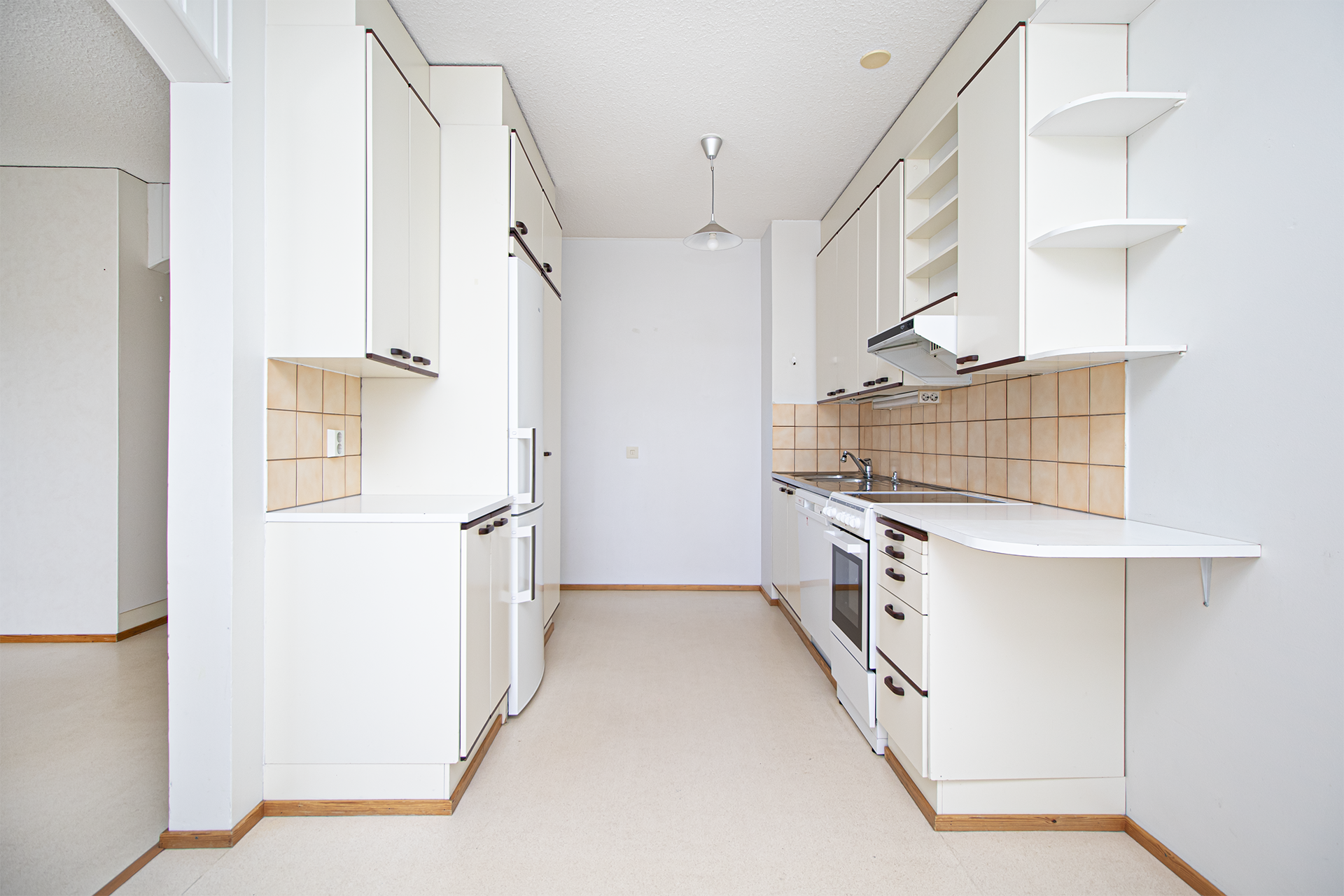 laskutilaa kahdella puolella