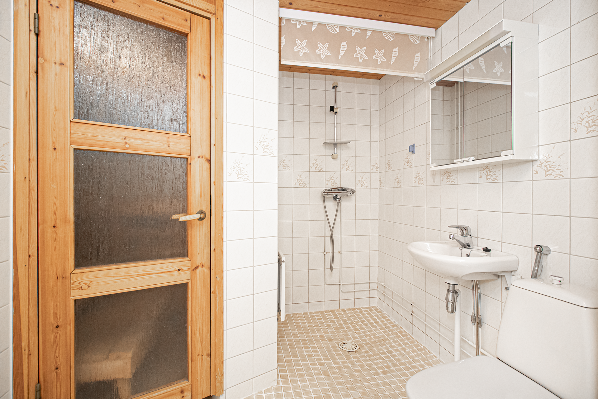 kylpyhuone kaipaa päivitystä