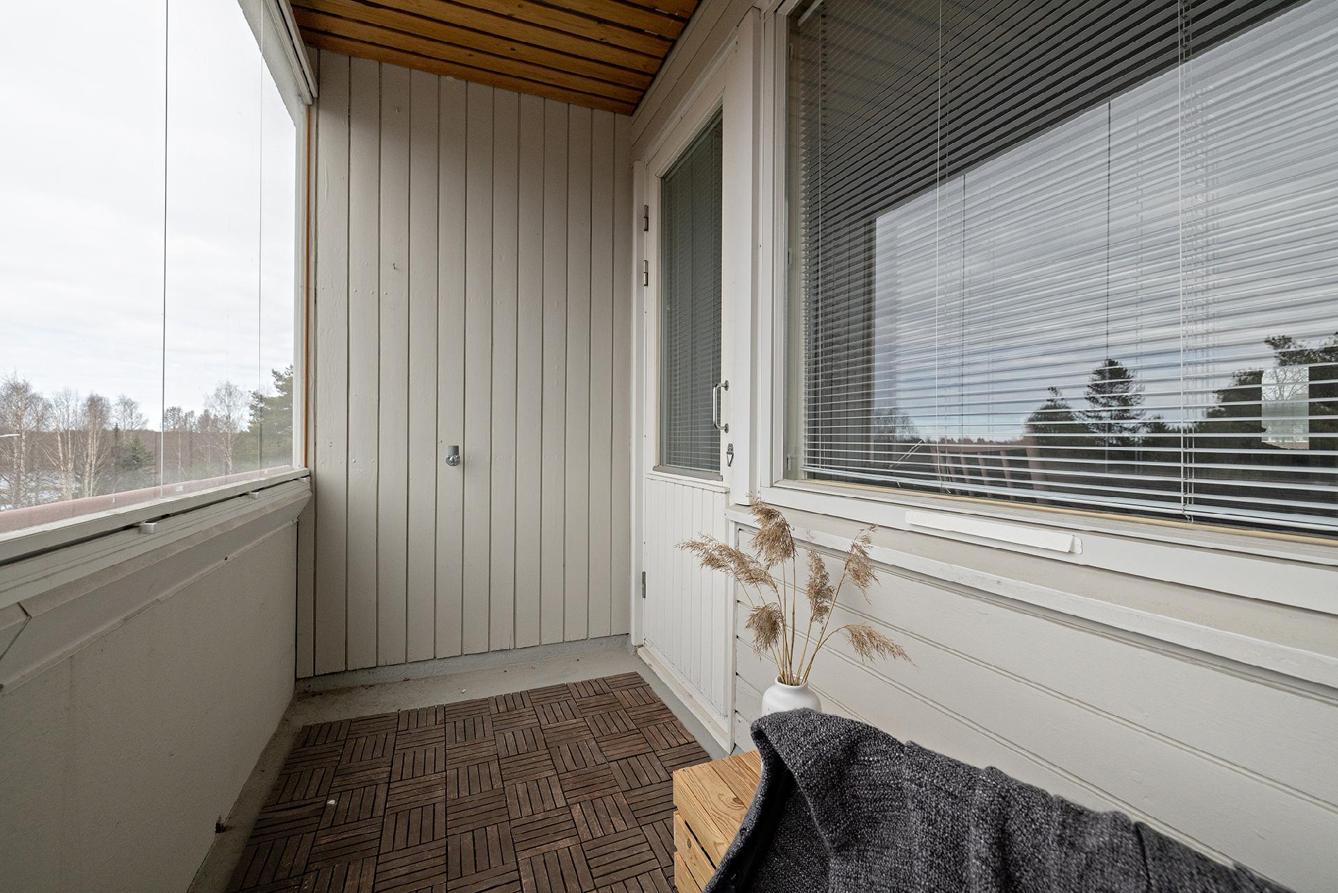 Koskitie 5, Tuira, Oulu