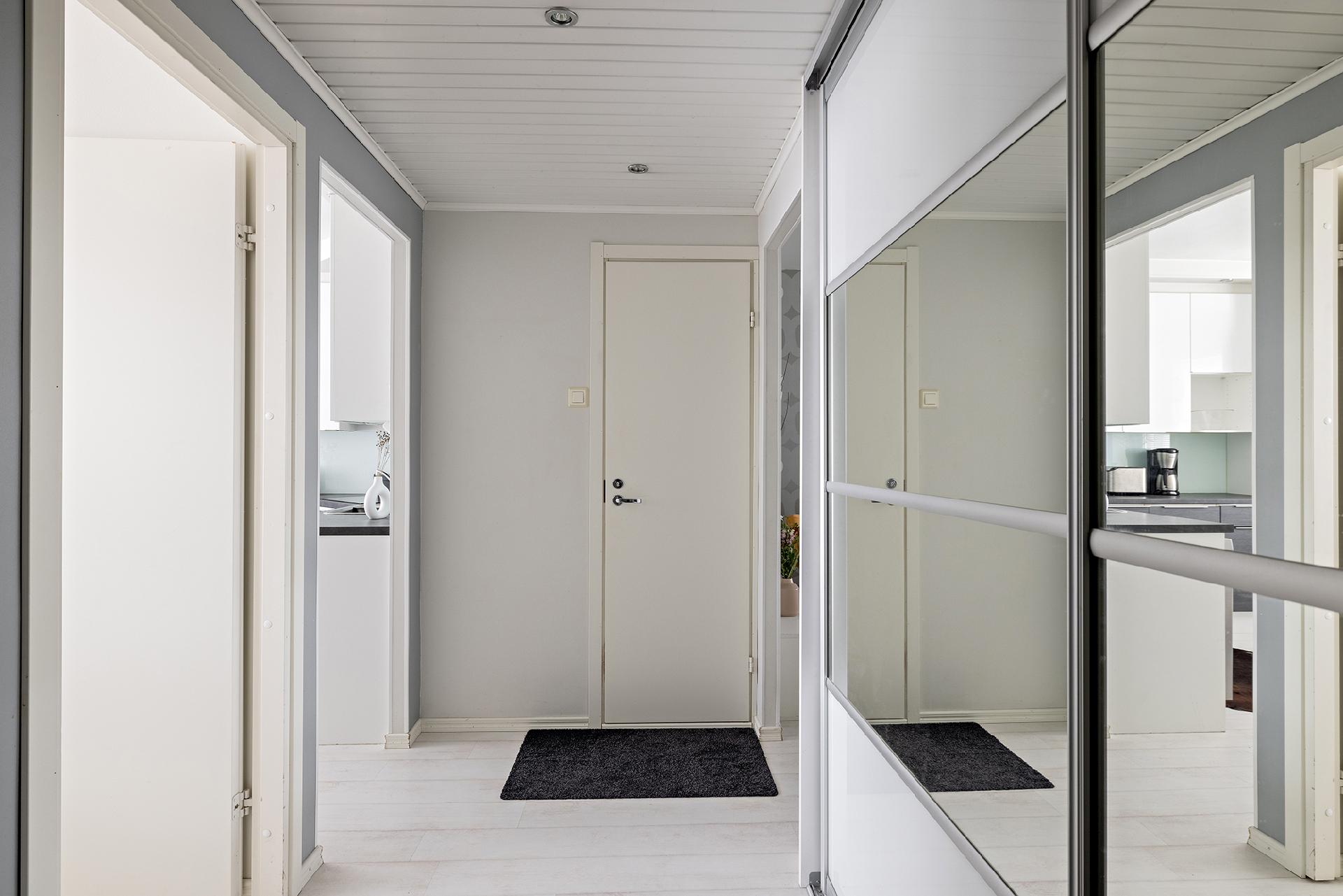 Koskitie 5, Tuira, Oulu