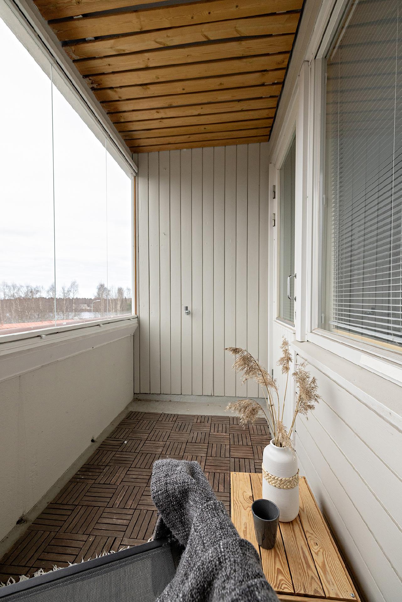 Koskitie 5, Tuira, Oulu