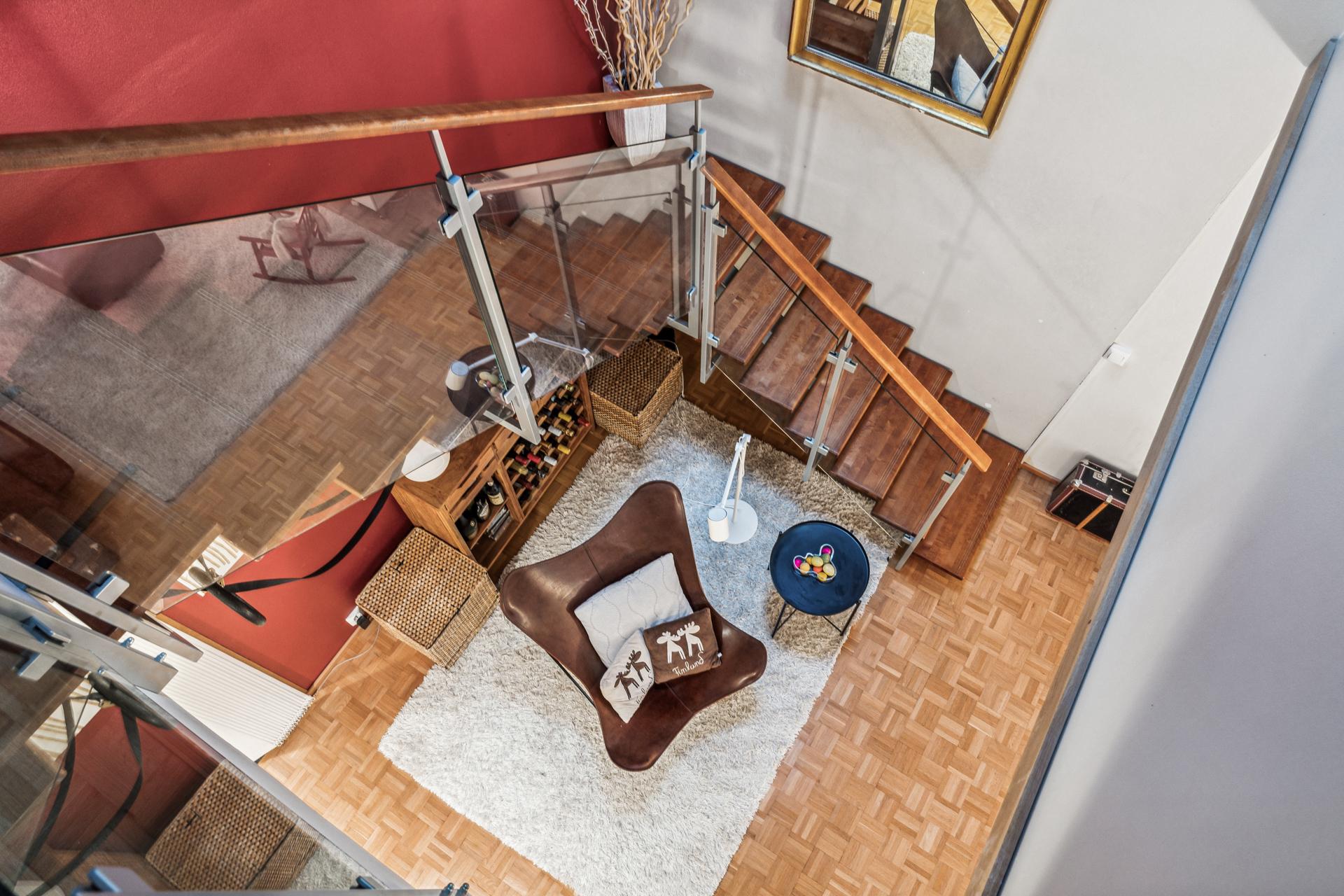 Huikea näkymä yläkerrasta