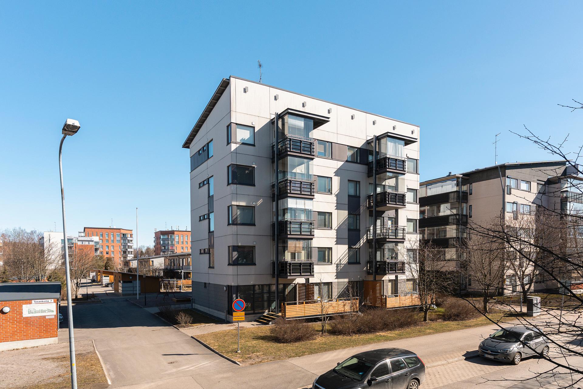 Tasankotie 7, Tapanila, Helsinki