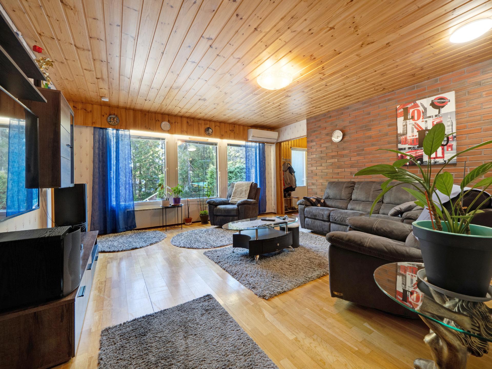 Väinöntie 5, Hammaslahti, Joensuu