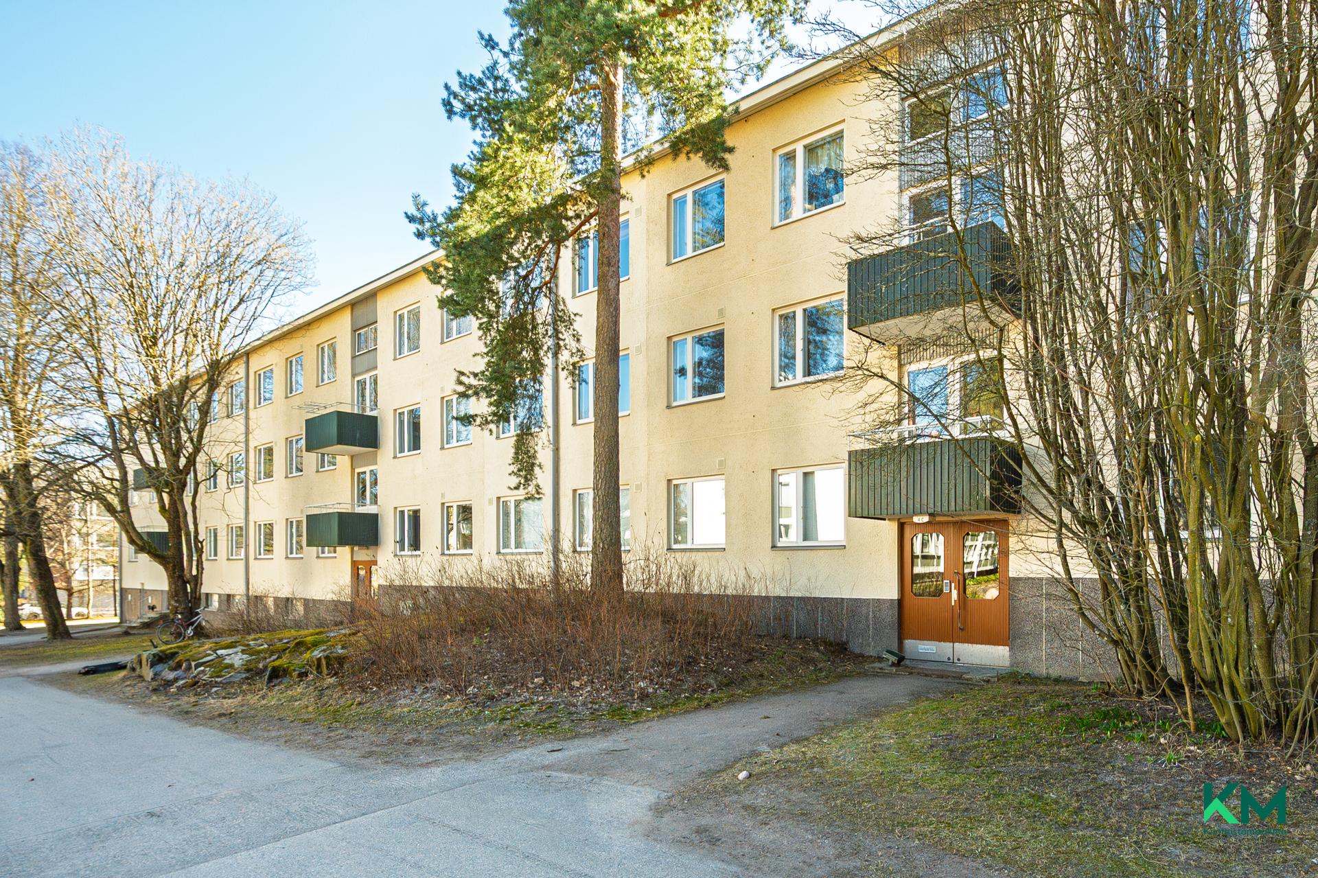 Ulvilantie 4, Munkkivuori, Helsinki