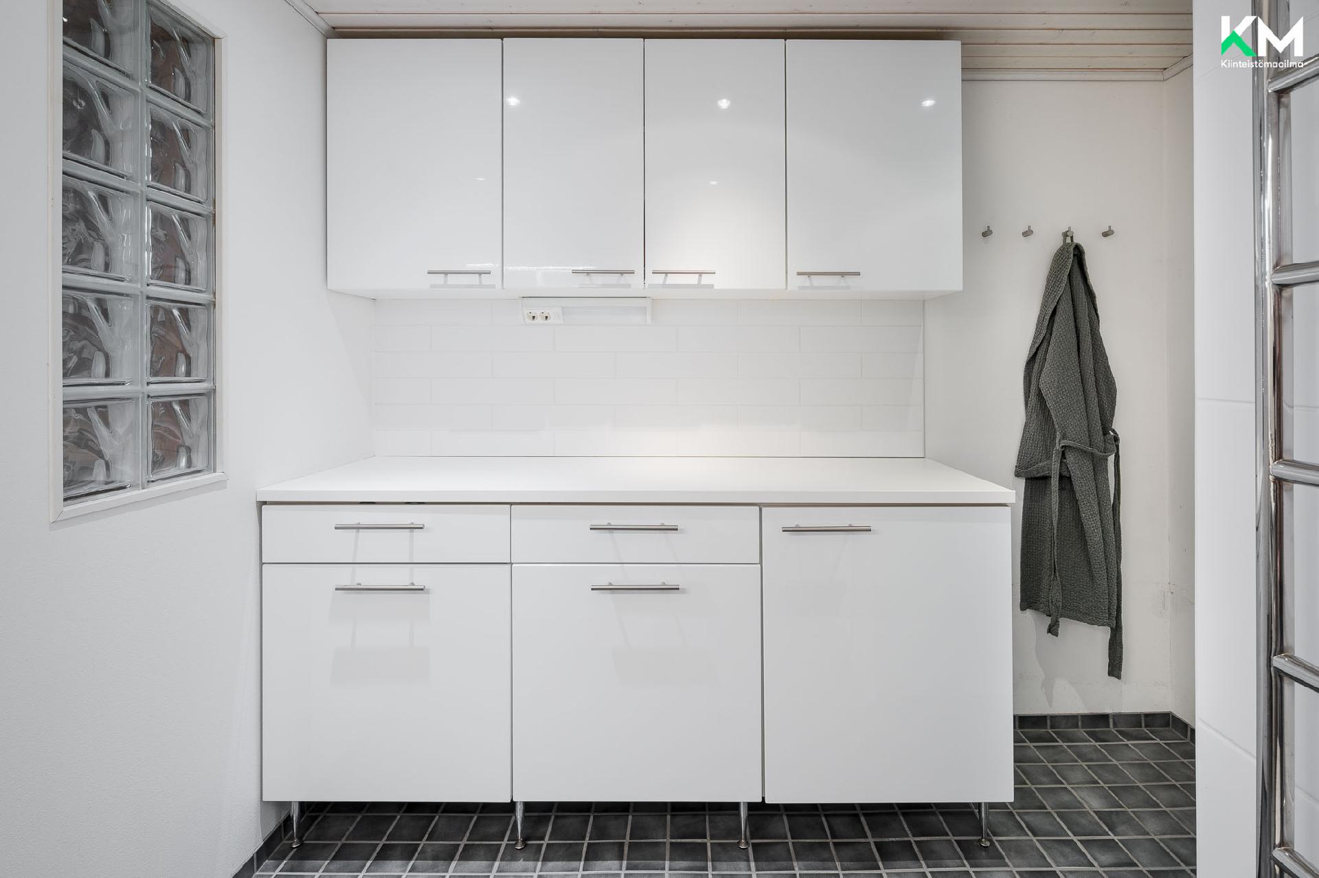 Hiidenkuja 3, Sepänkylä, Espoo