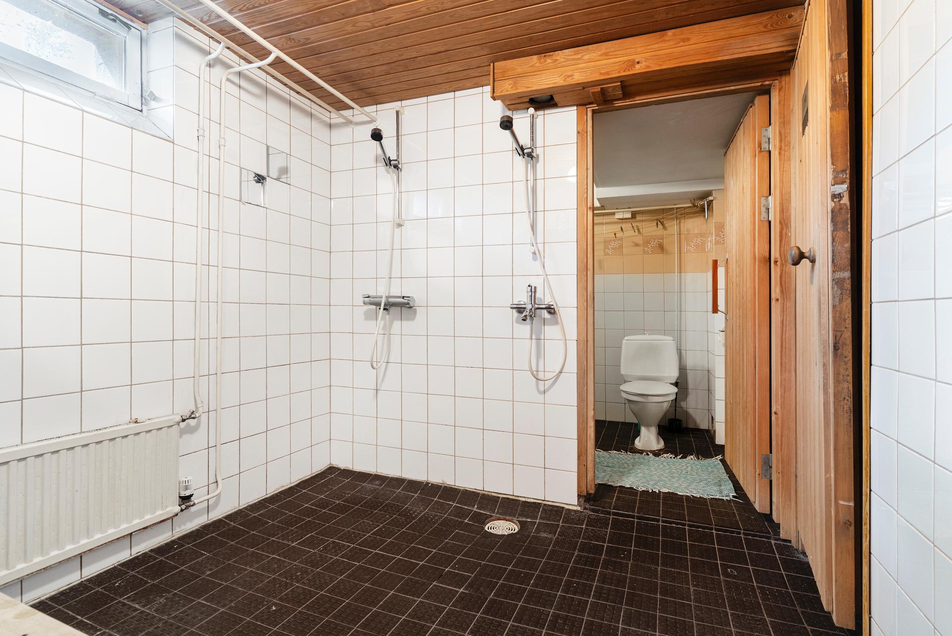 Laitatuulenkaari 56, Jollas, Helsinki