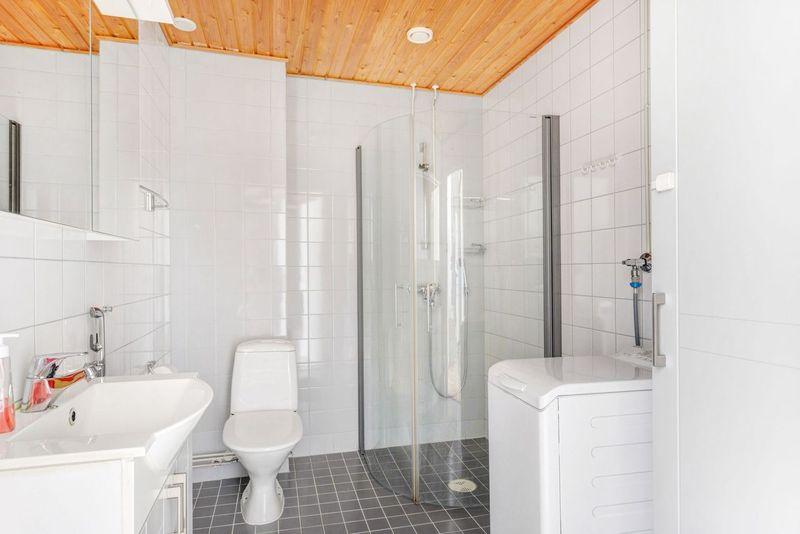 Strömbergintie 8, Pitäjänmäki, Helsinki