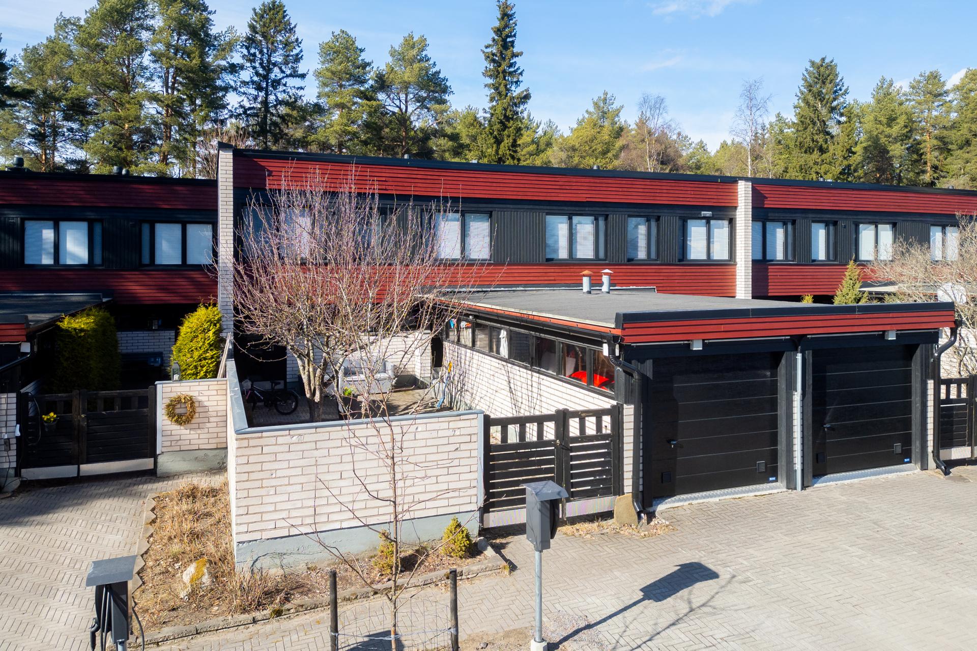 Hiukkavaarantie 1, Kirkkokangas, Oulu