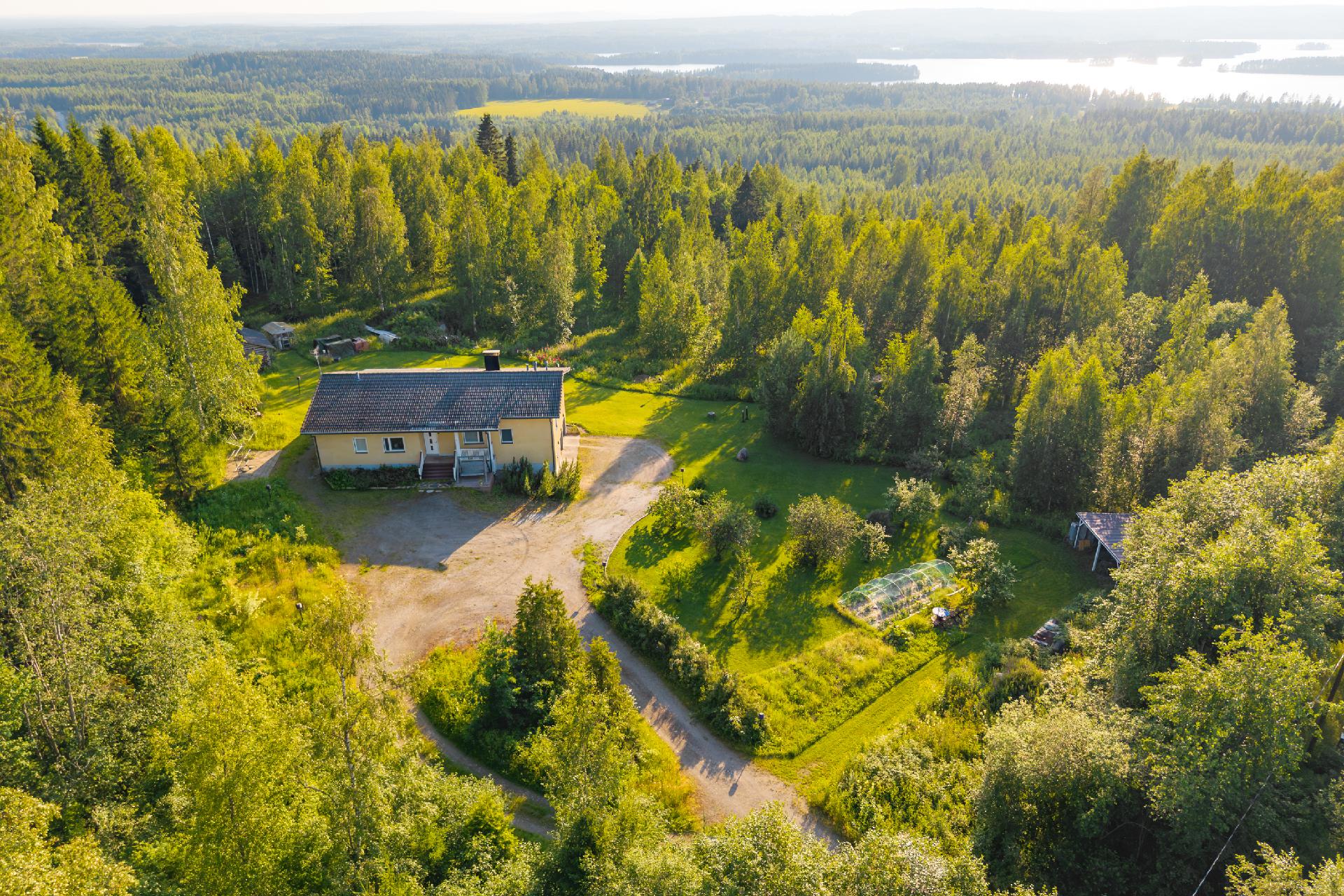 Katajaseläntie 98, Niemisjärvi, Hankasalmi