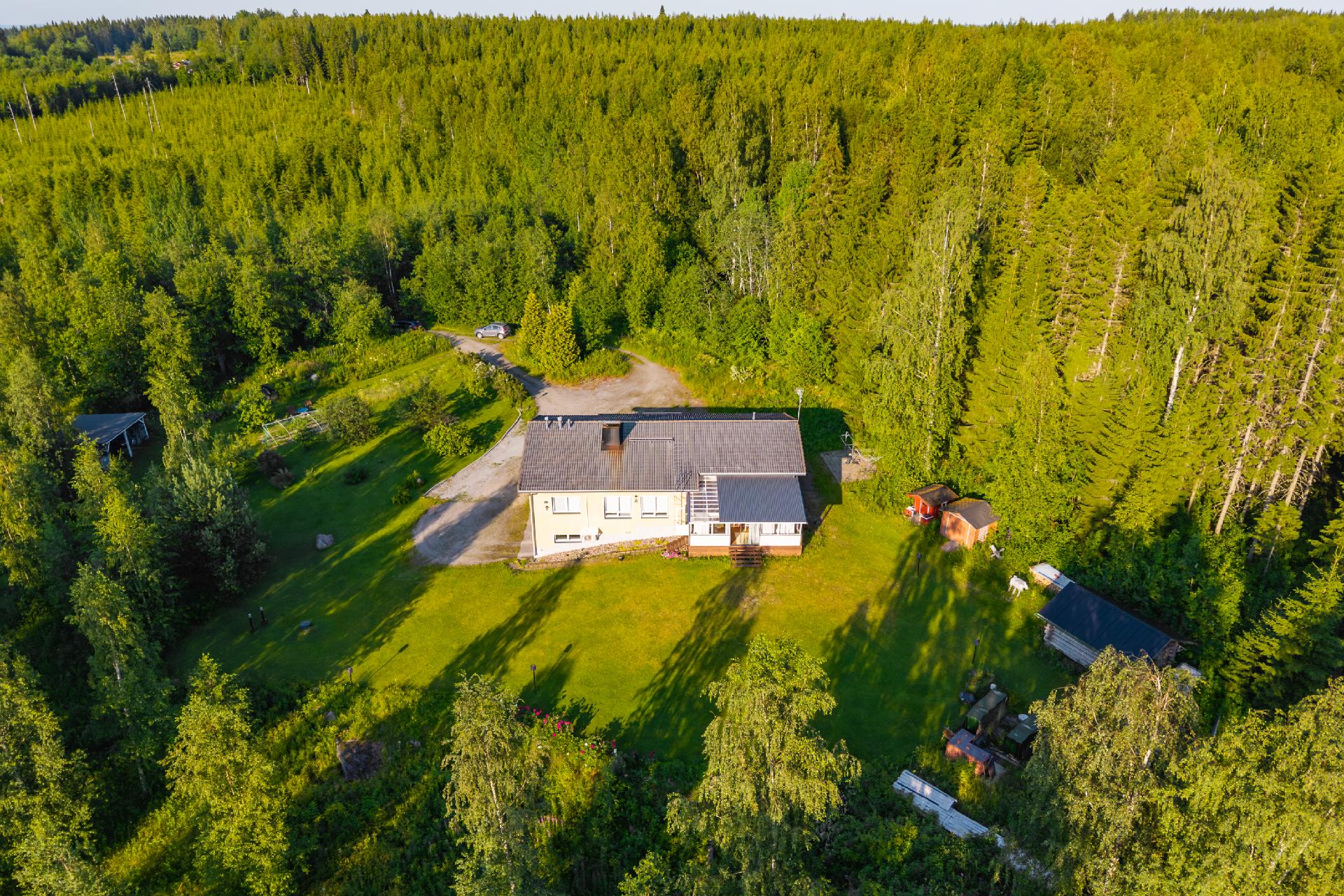 Katajaseläntie 98, Niemisjärvi, Hankasalmi
