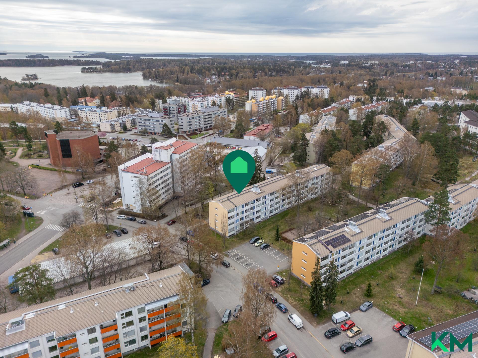Lumikintie 4, Roihuvuori, Helsinki