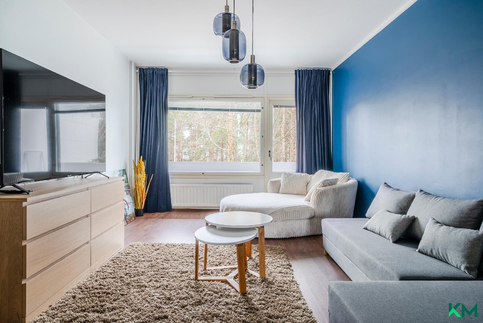 Kaarikuja 4, Kontula, Helsinki