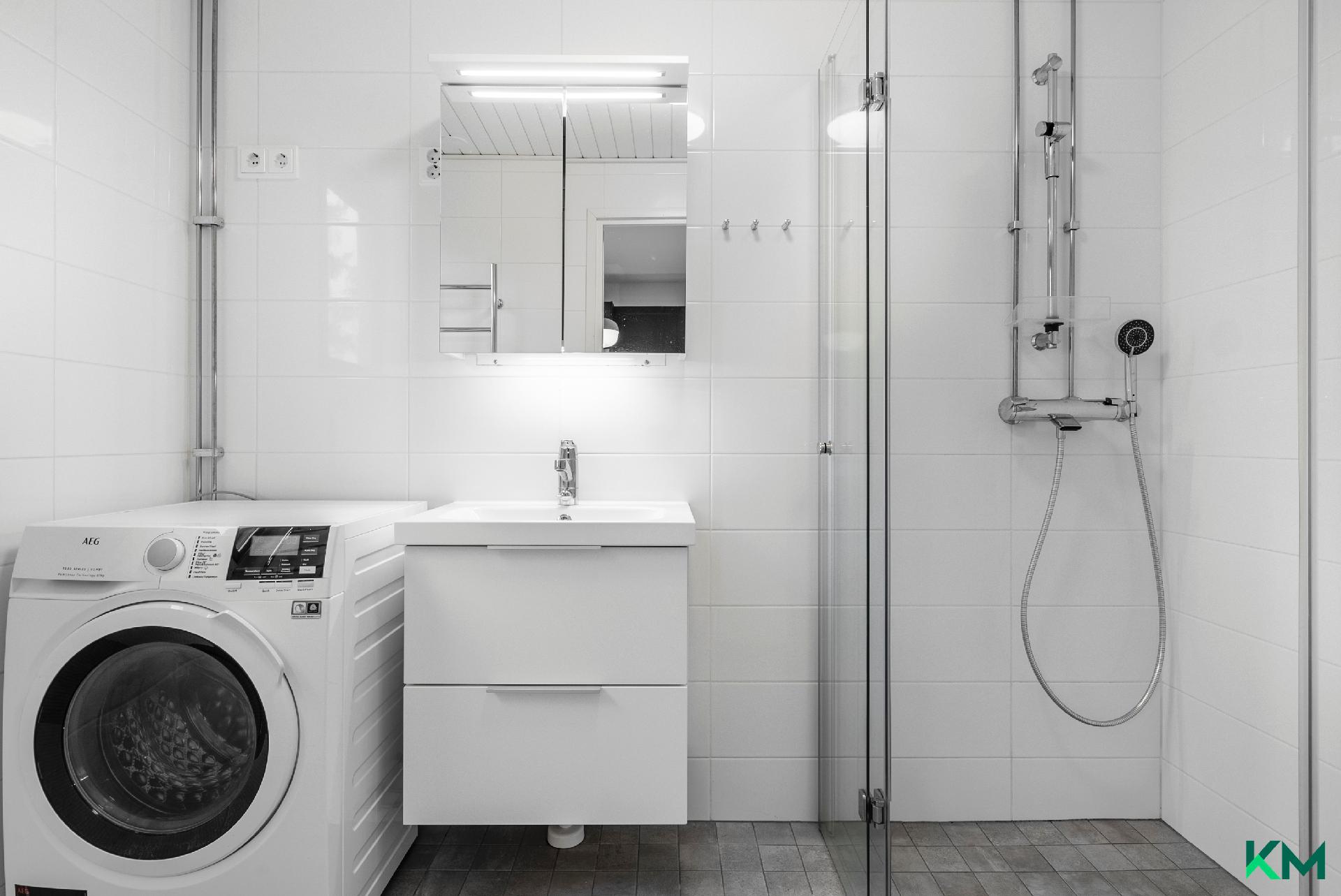 Kaarikuja 4, Kontula, Helsinki