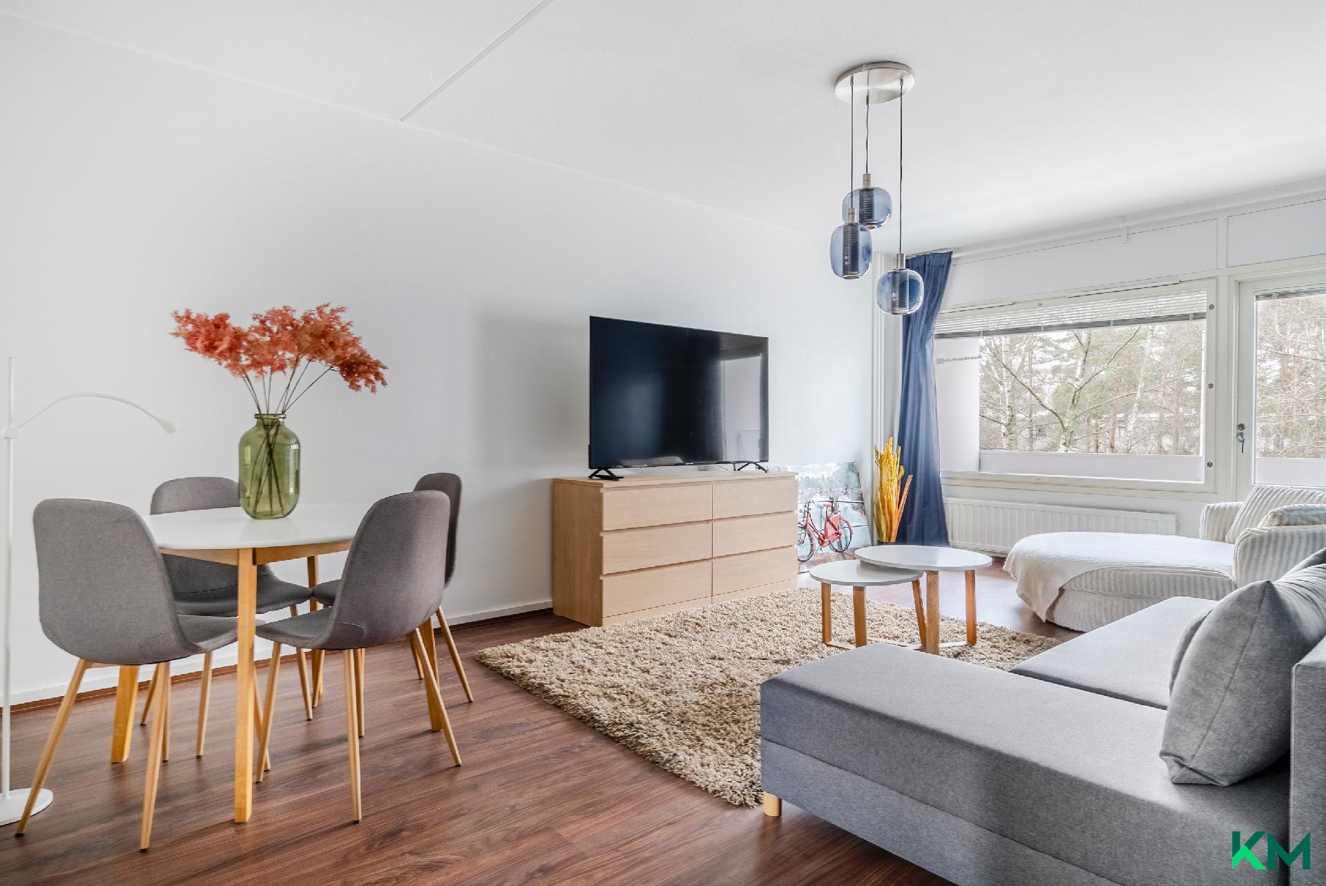 Kaarikuja 4, Kontula, Helsinki