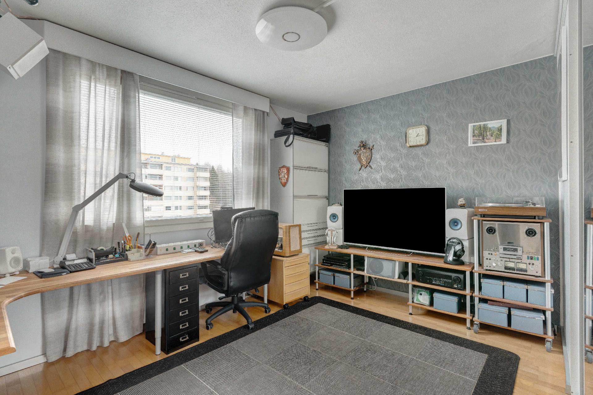 Kivivuorenkuja 2, Martinlaakso, Vantaa