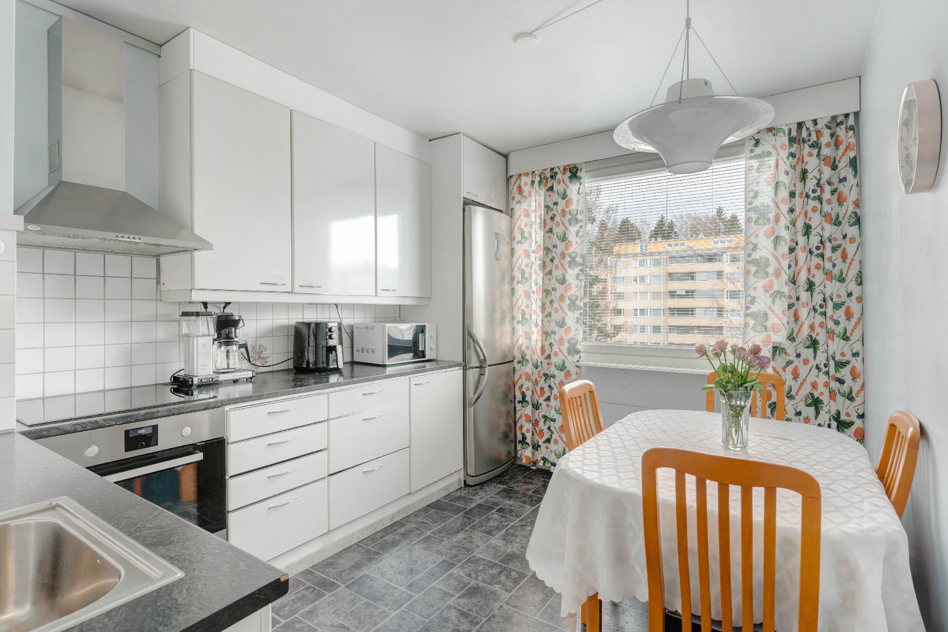 Kivivuorenkuja 2, Martinlaakso, Vantaa