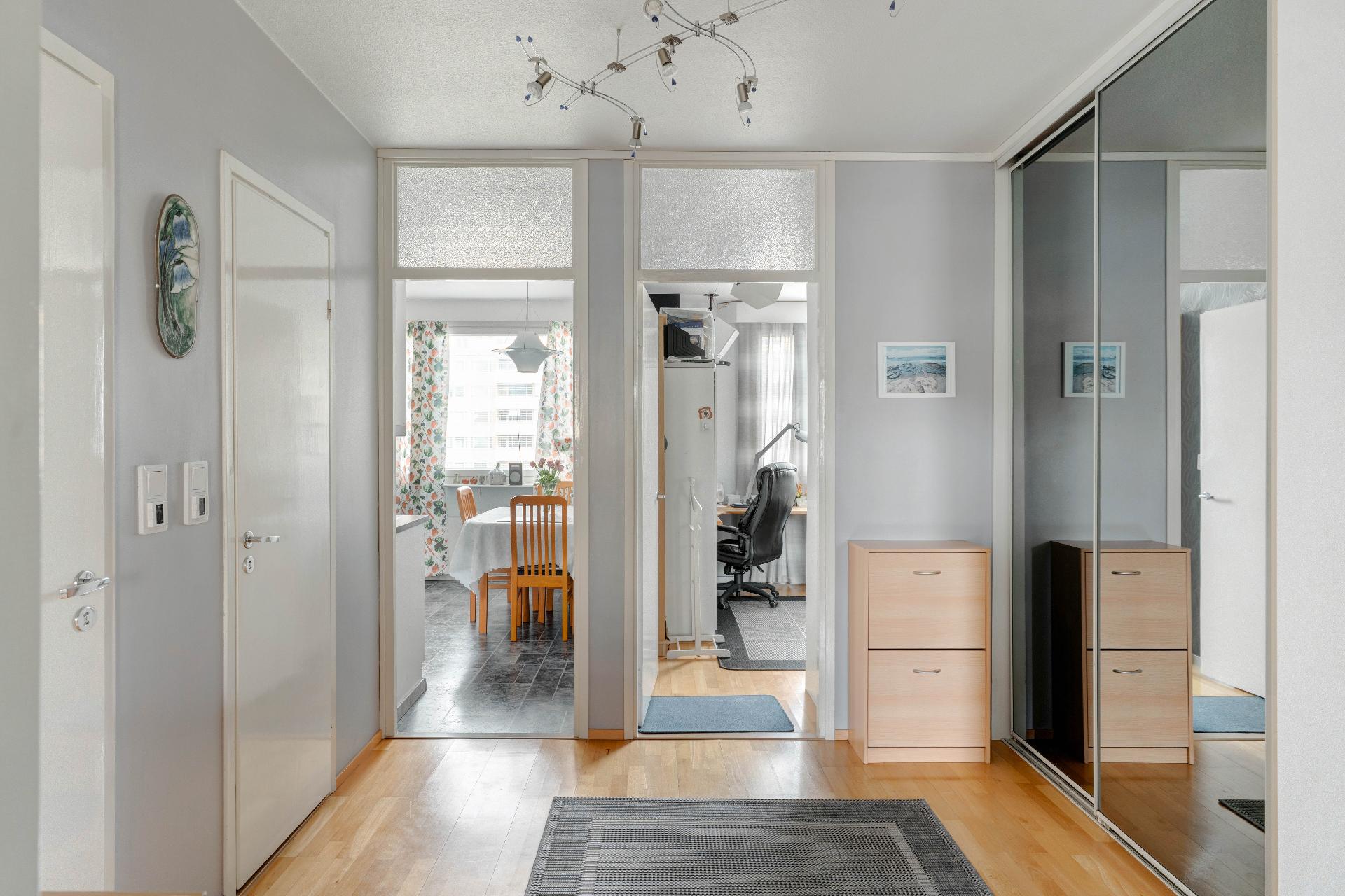 Kivivuorenkuja 2, Martinlaakso, Vantaa