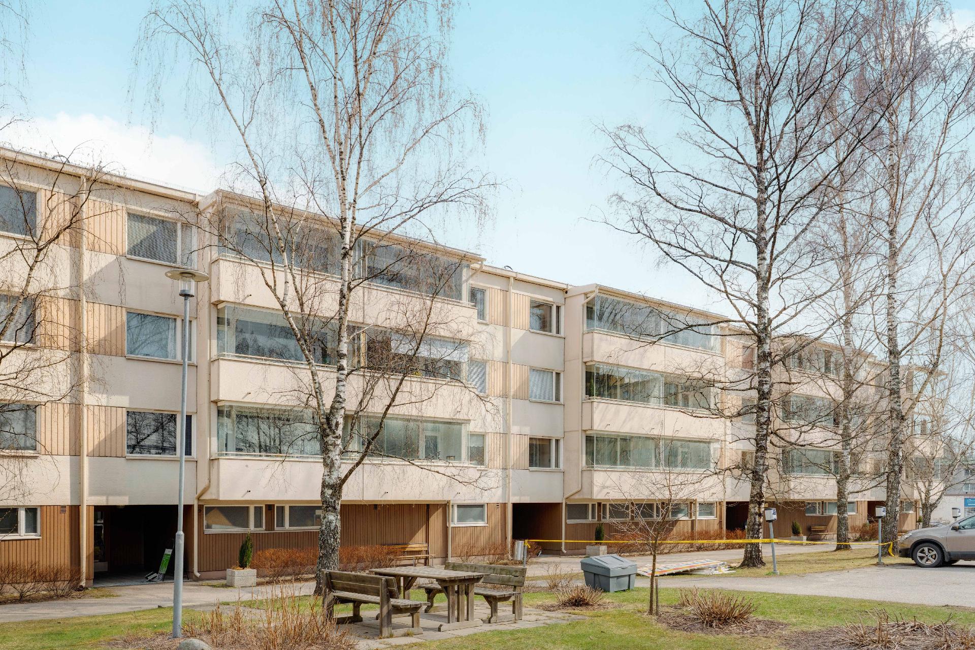 Kivivuorenkuja 2, Martinlaakso, Vantaa