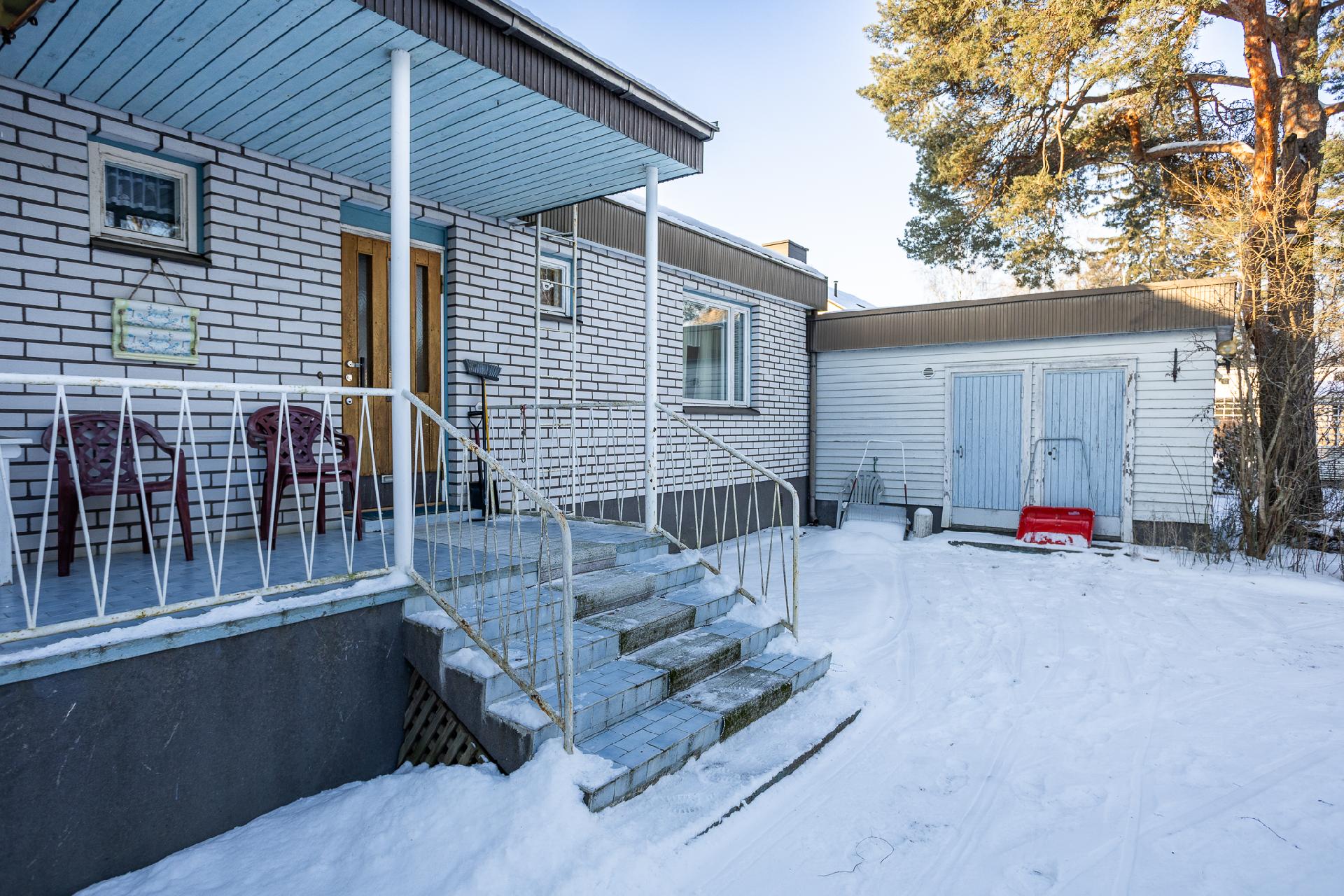 Porttiniementie 16, Hätilä, Hämeenlinna