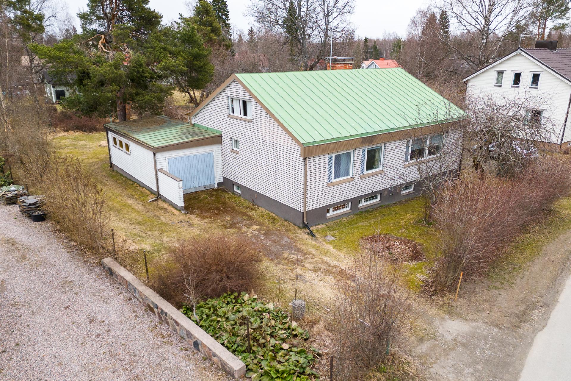 Porttiniementie 16, Hätilä, Hämeenlinna