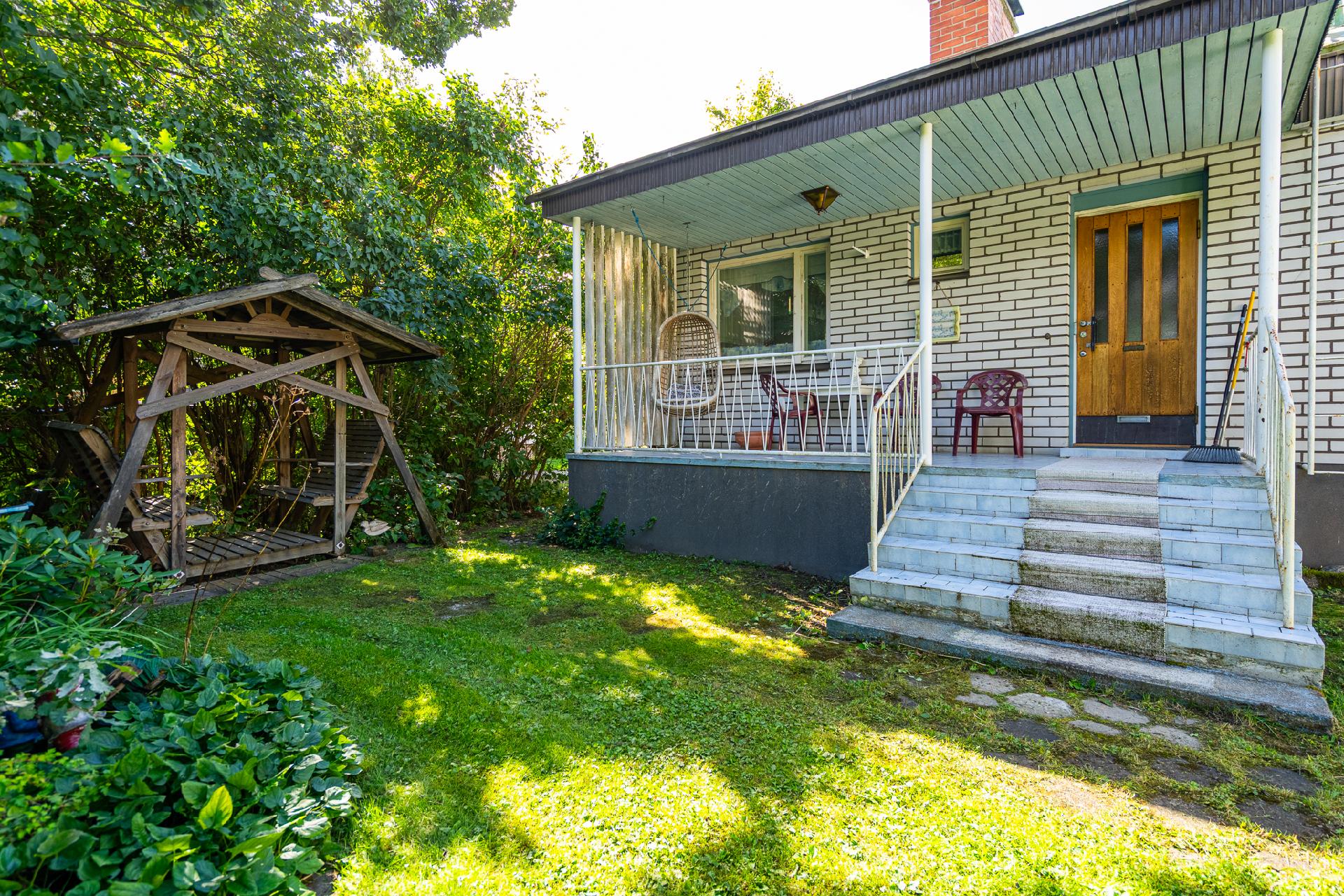 Porttiniementie 16, Hätilä, Hämeenlinna