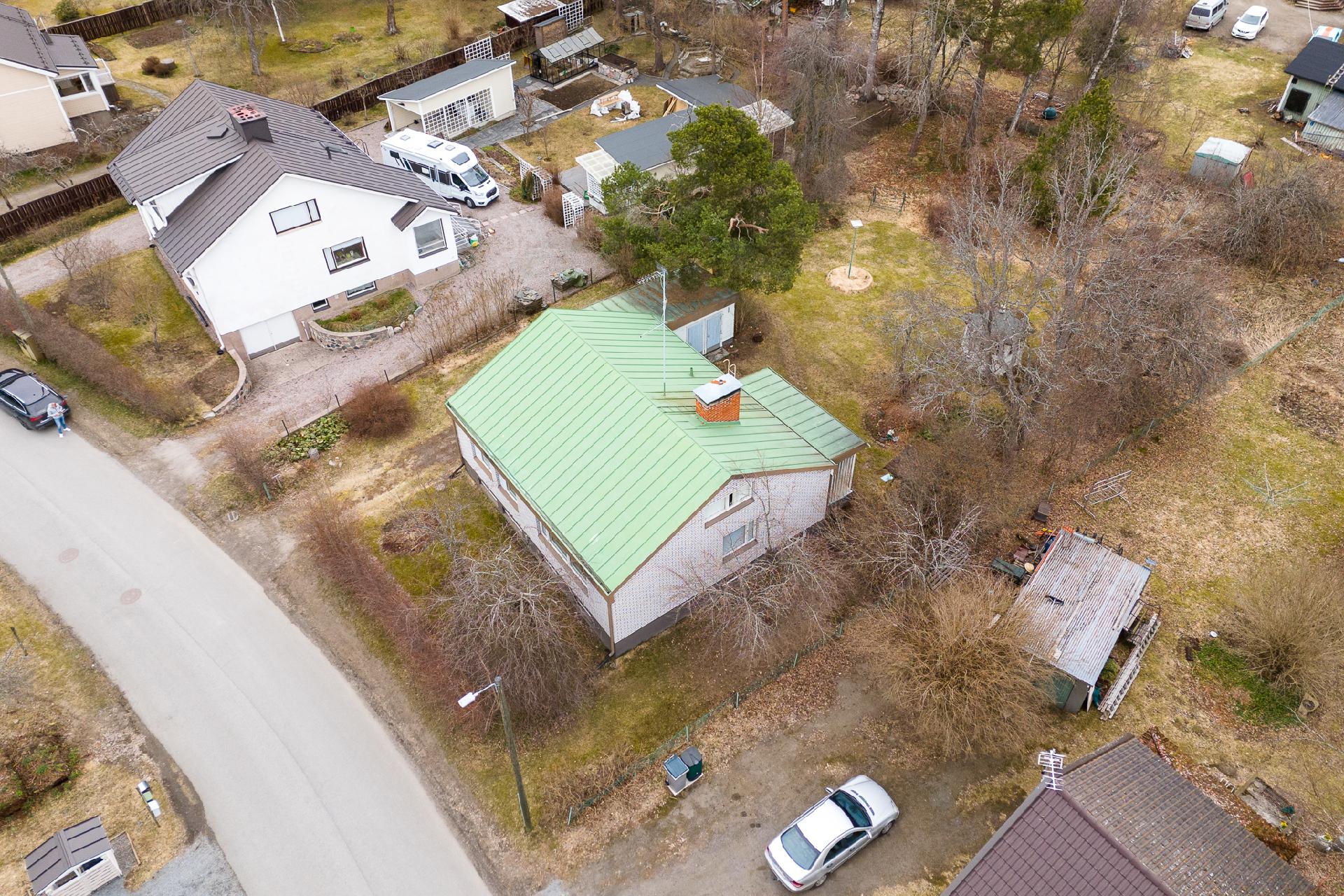 Porttiniementie 16, Hätilä, Hämeenlinna